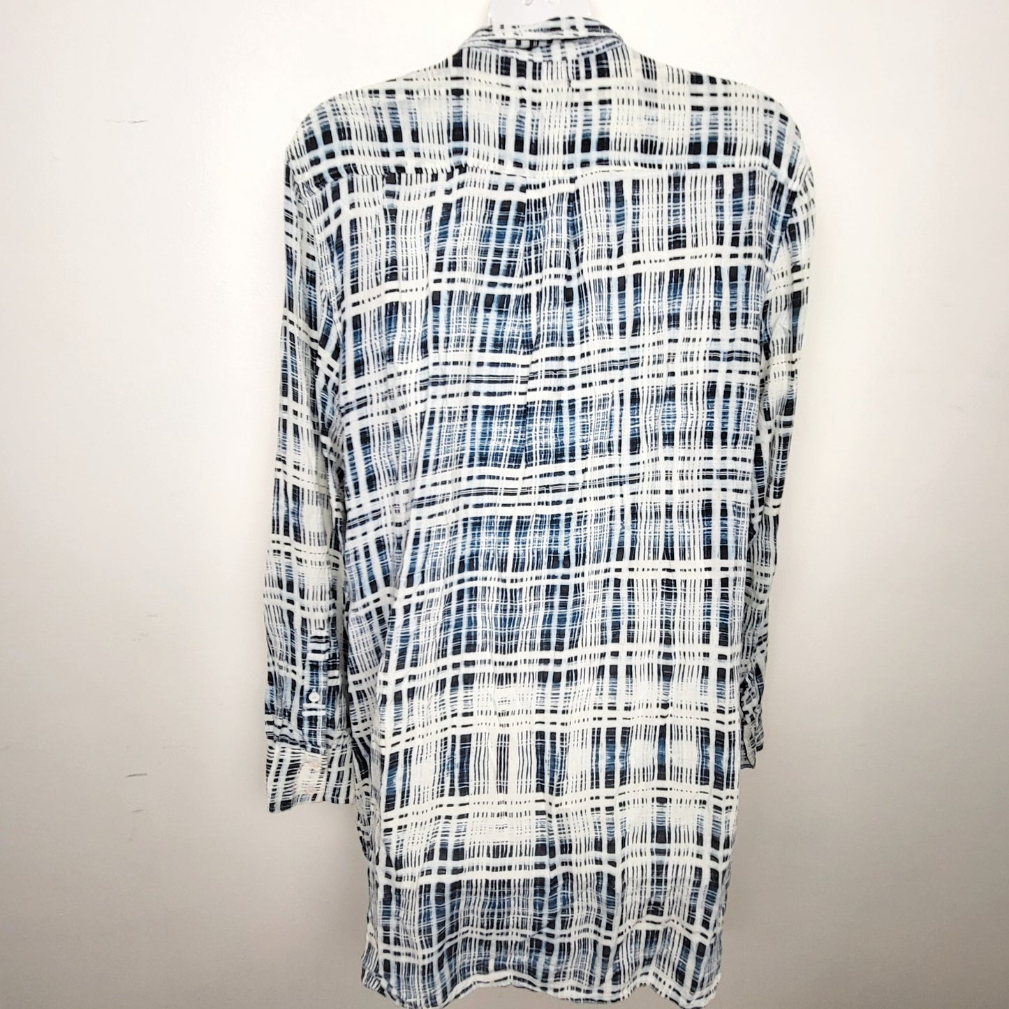 CMCRD11 - We the Free blue plaid patterned rayon blouse. Size small