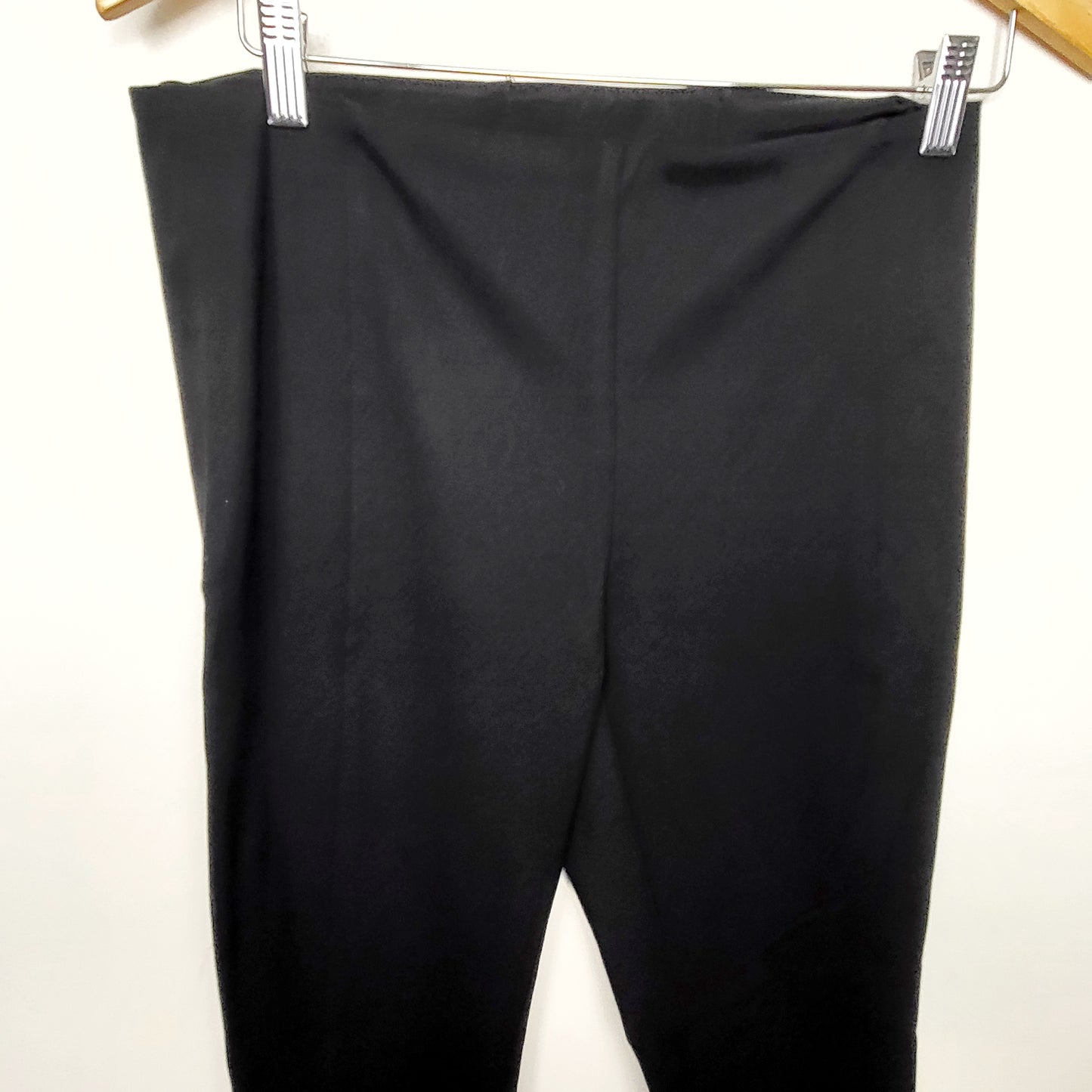 CMCRD11 - Hilary Radley black tapered leg dress pants. Size medium