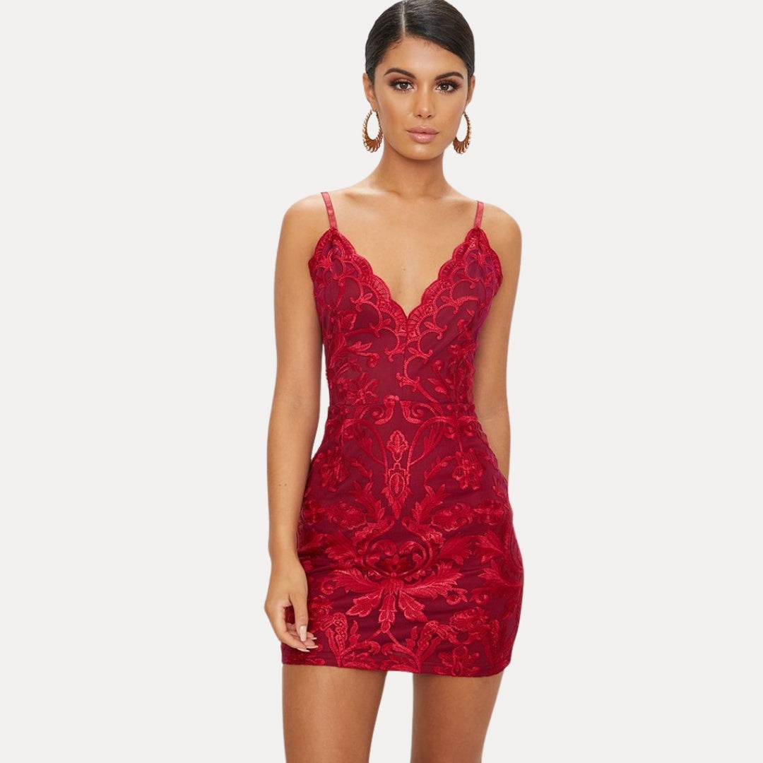 CMCRD11 - Pretty Little Thing red lacey bodycon dress. Size 8
