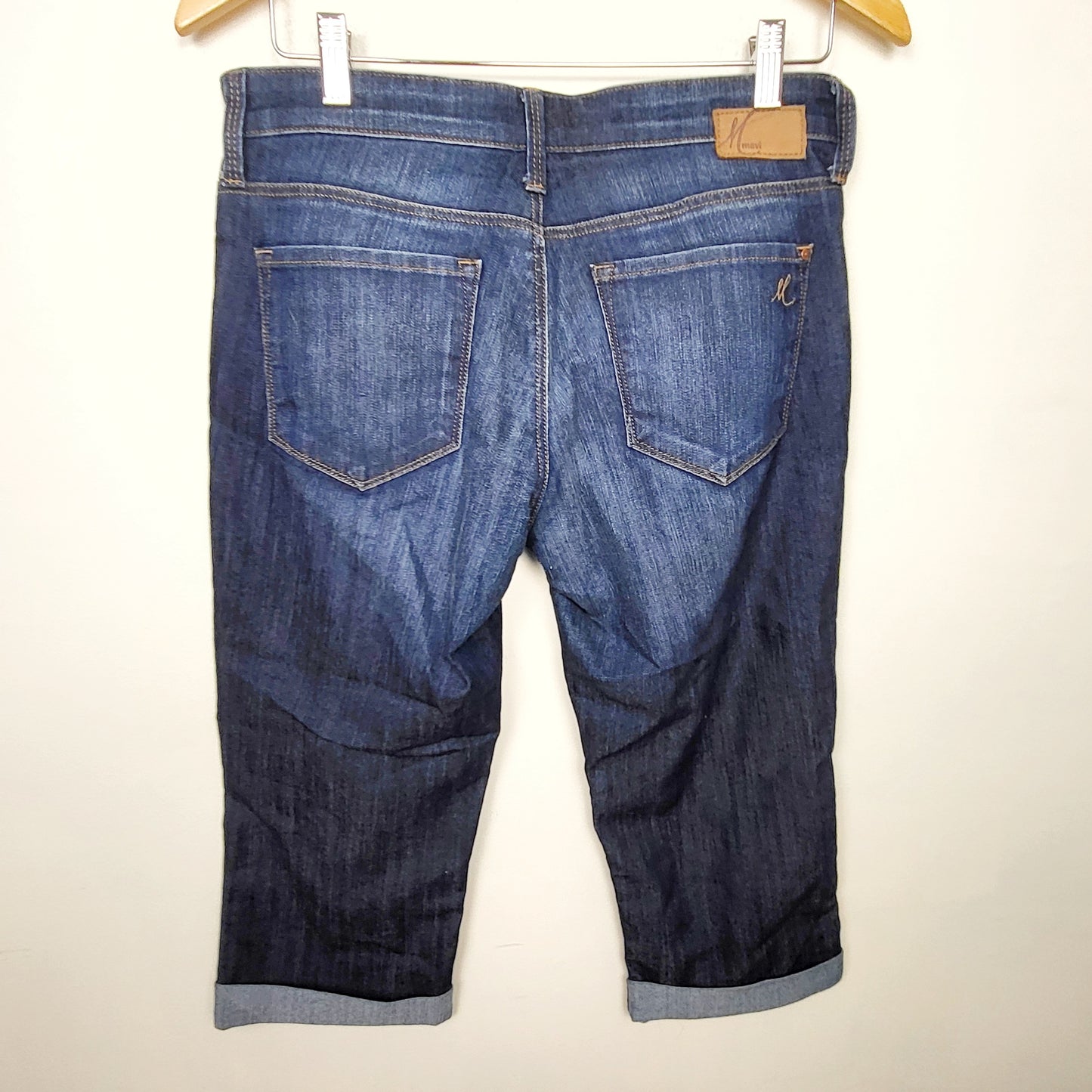 CMCRD2 - Mavi Molly mid-rise cuffed capri jeans. Size 31 🍁