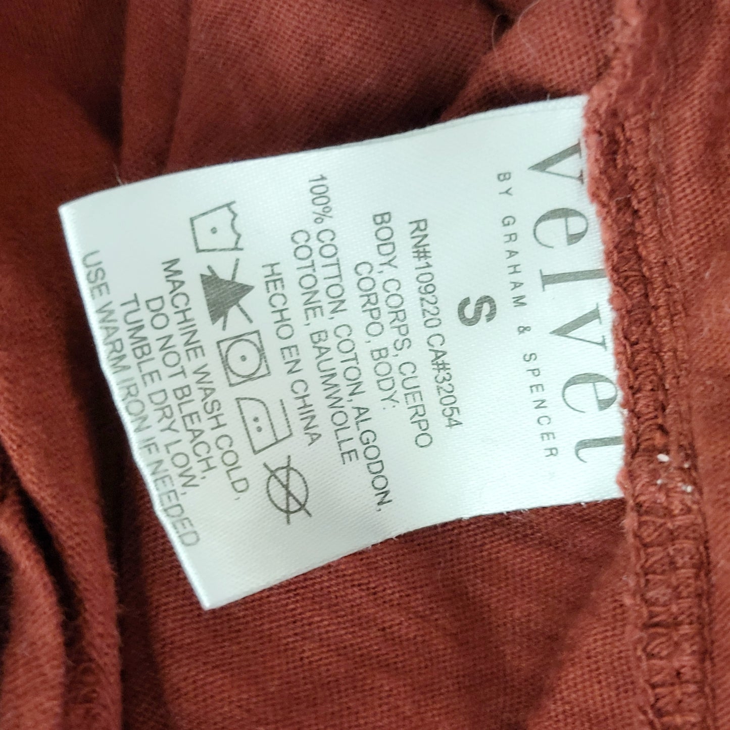CMCRD - Velvet by Graham Spencer for Anthrpologie rust red textured bubble sleeve t-shirt. Size small
