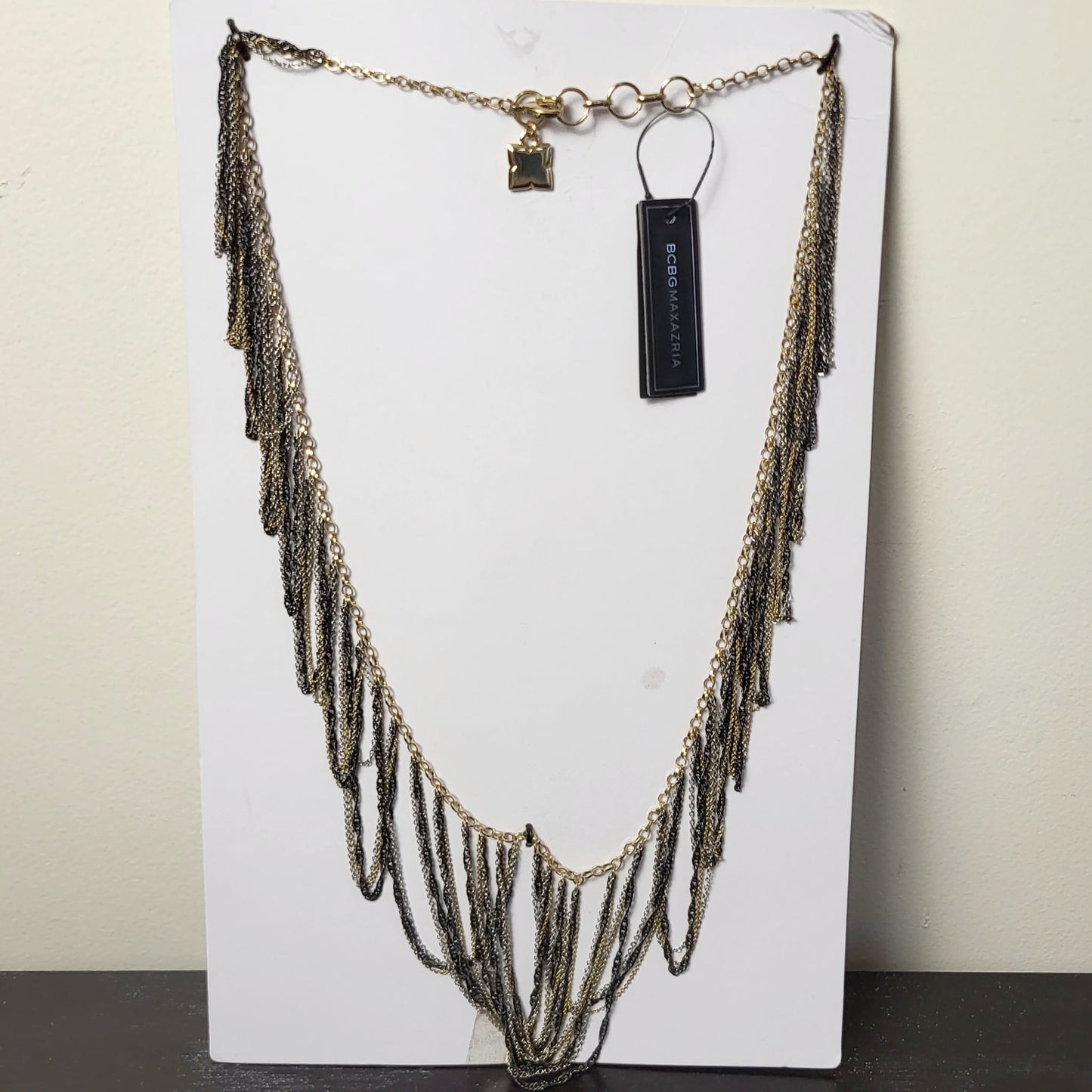 AMHU1 - NEW - BCBG MAXAZRIA Long Multi Strand Chain Statement Necklace