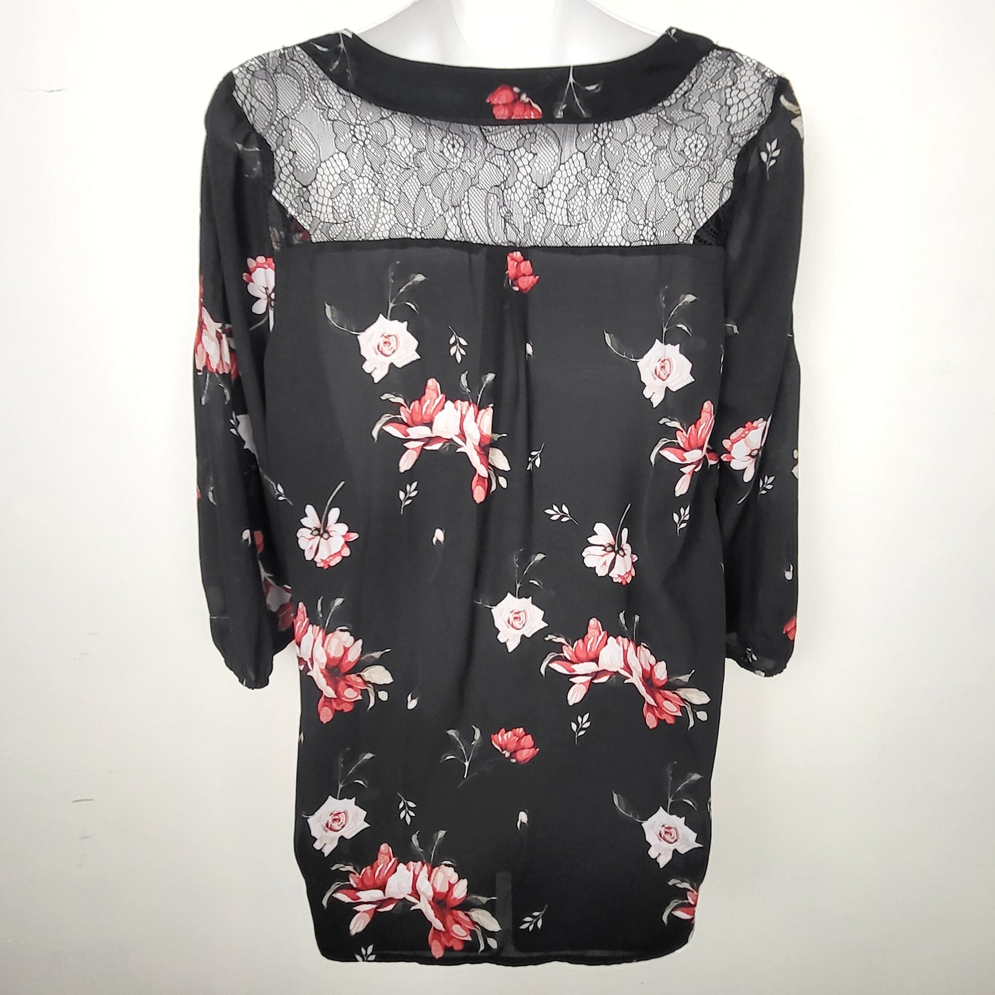 JLMB1 - Kismet black floral print loose fit long sleeved top. Size small