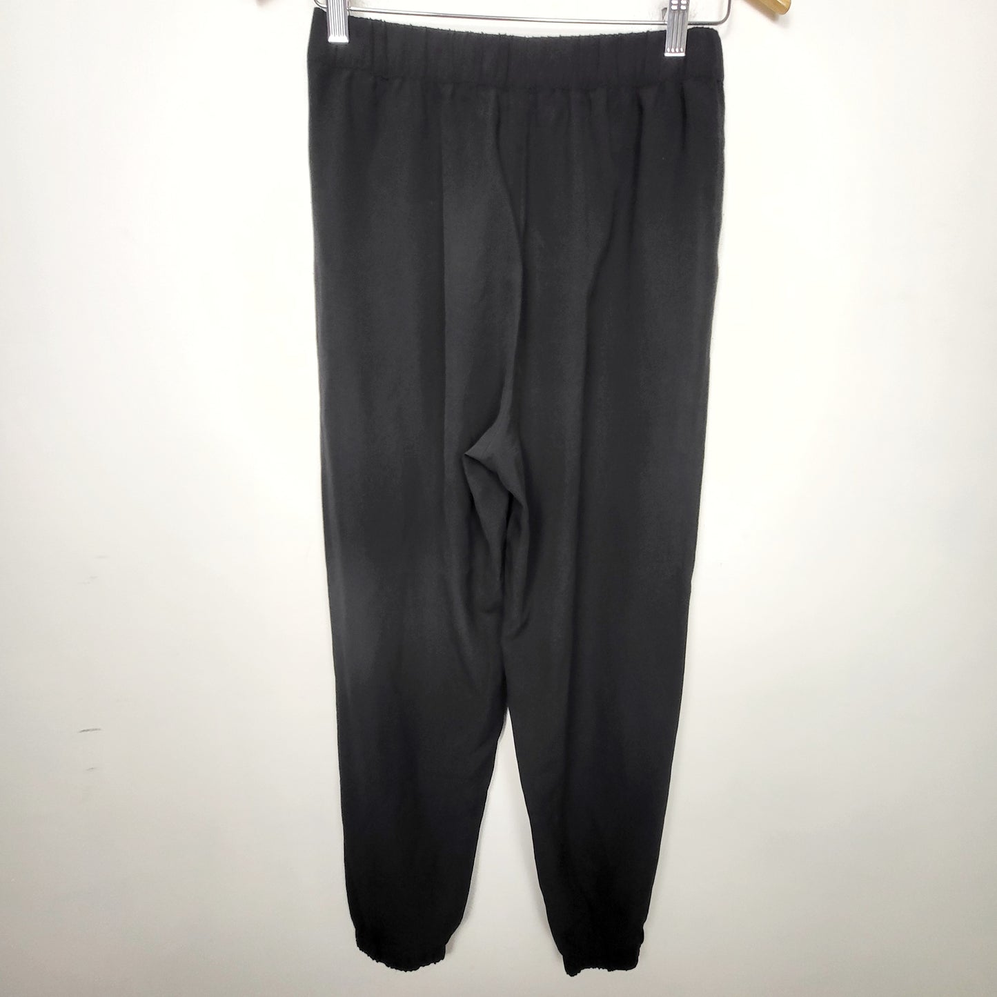 JLMB1 - Only black "Nova Lux Lounge Pant" elastic waist pants with tapered leg. Size medium
