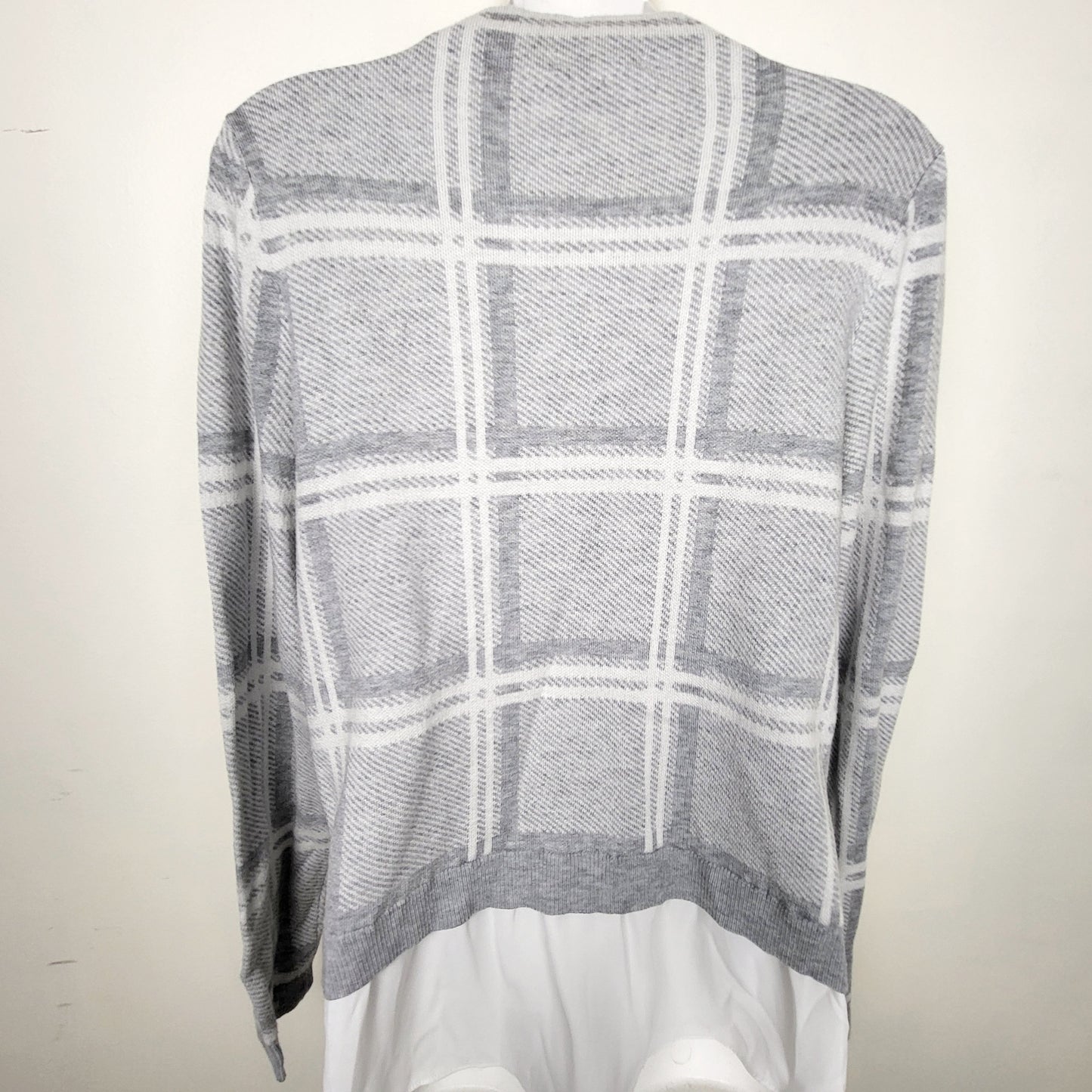 MHCK1 - Camber and Grace grey plaid super soft sweater. Size large