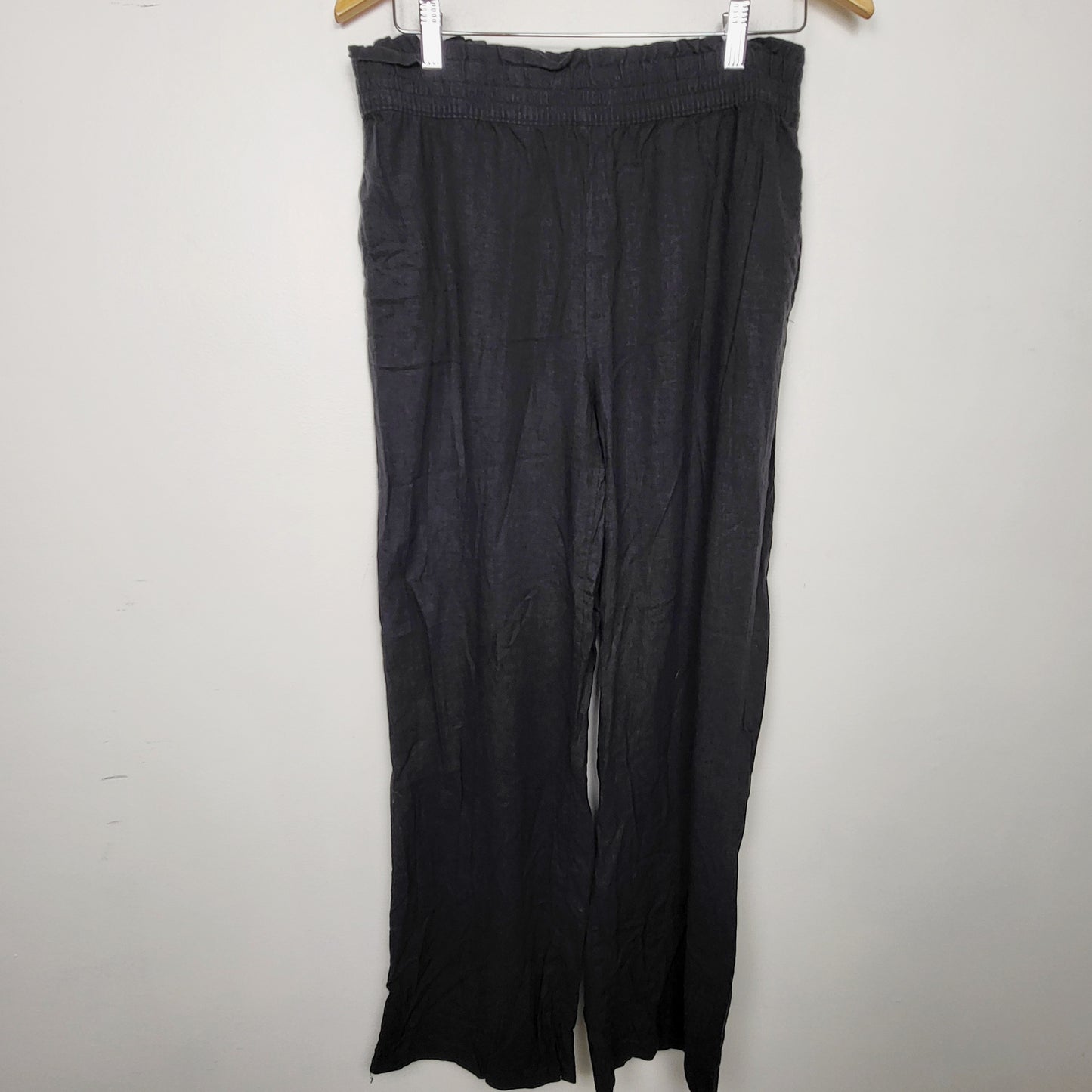 JLMB2 - B. Young black Flakka linen lounge pants. Size medium