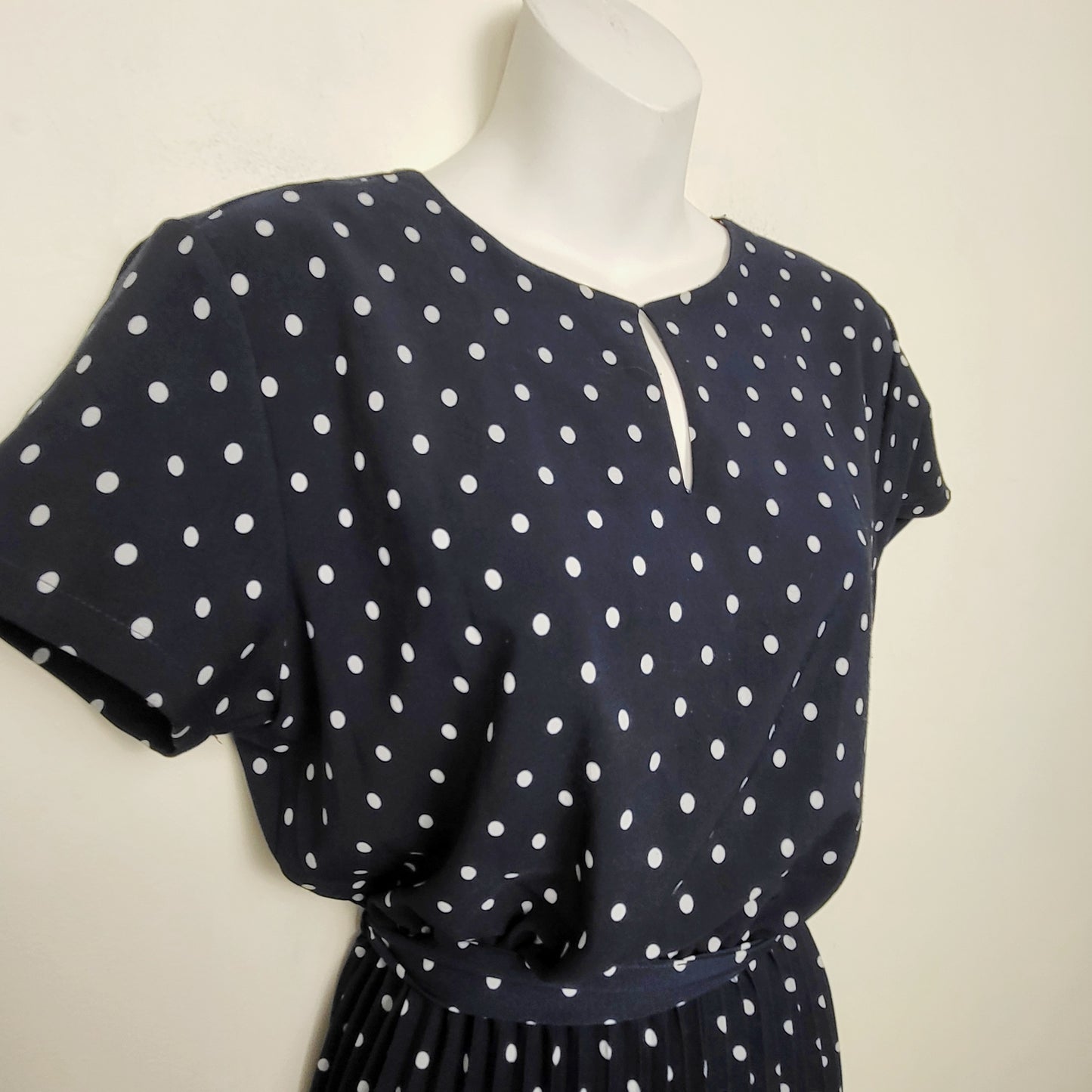 JLMB2 - Suzy Shier navy polka dot vintage look pleated dress. Size medium