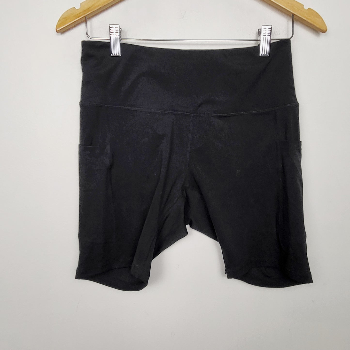 JLMB2 - Black spandex bicycle shorts. Size medium