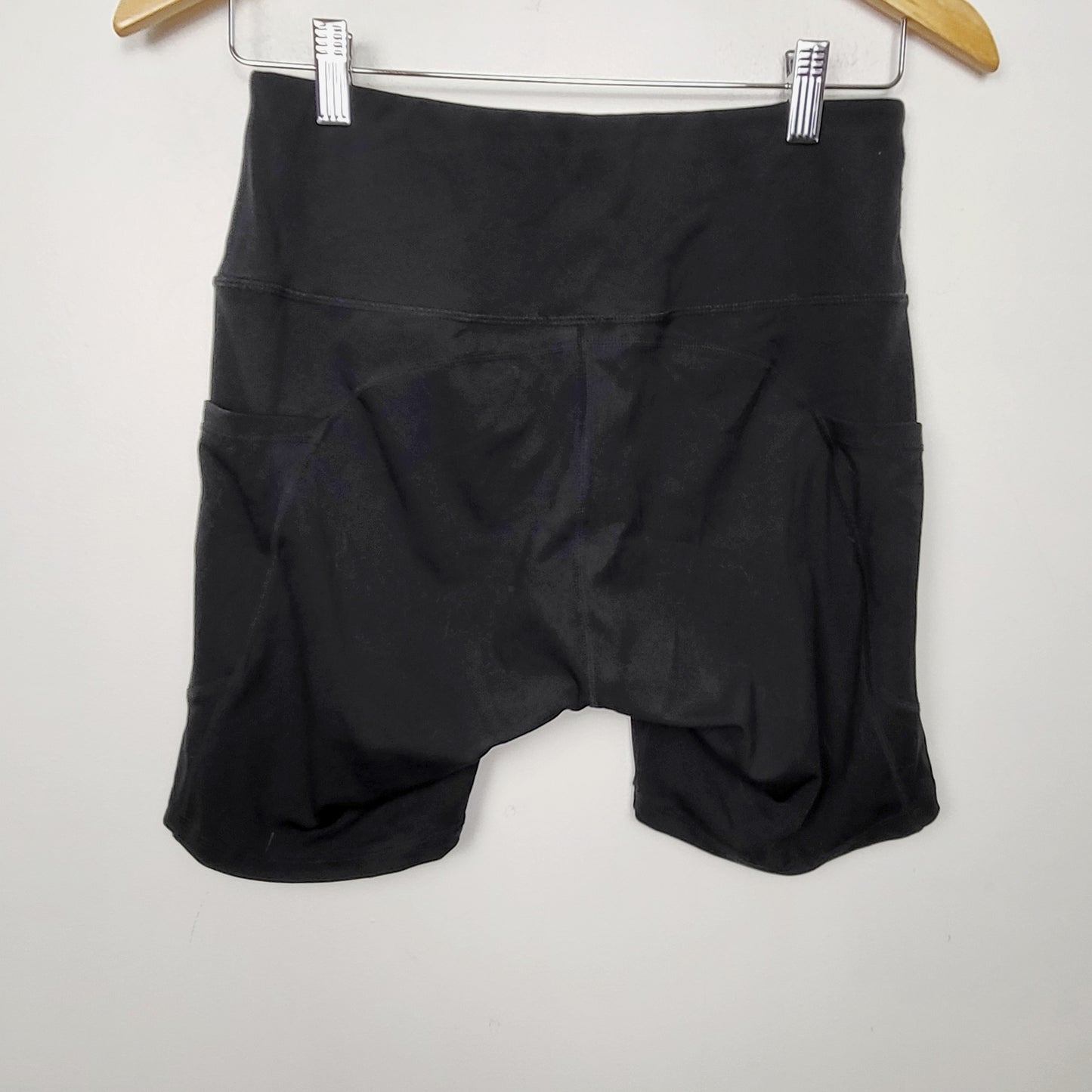 JLMB2 - Black spandex bicycle shorts. Size medium