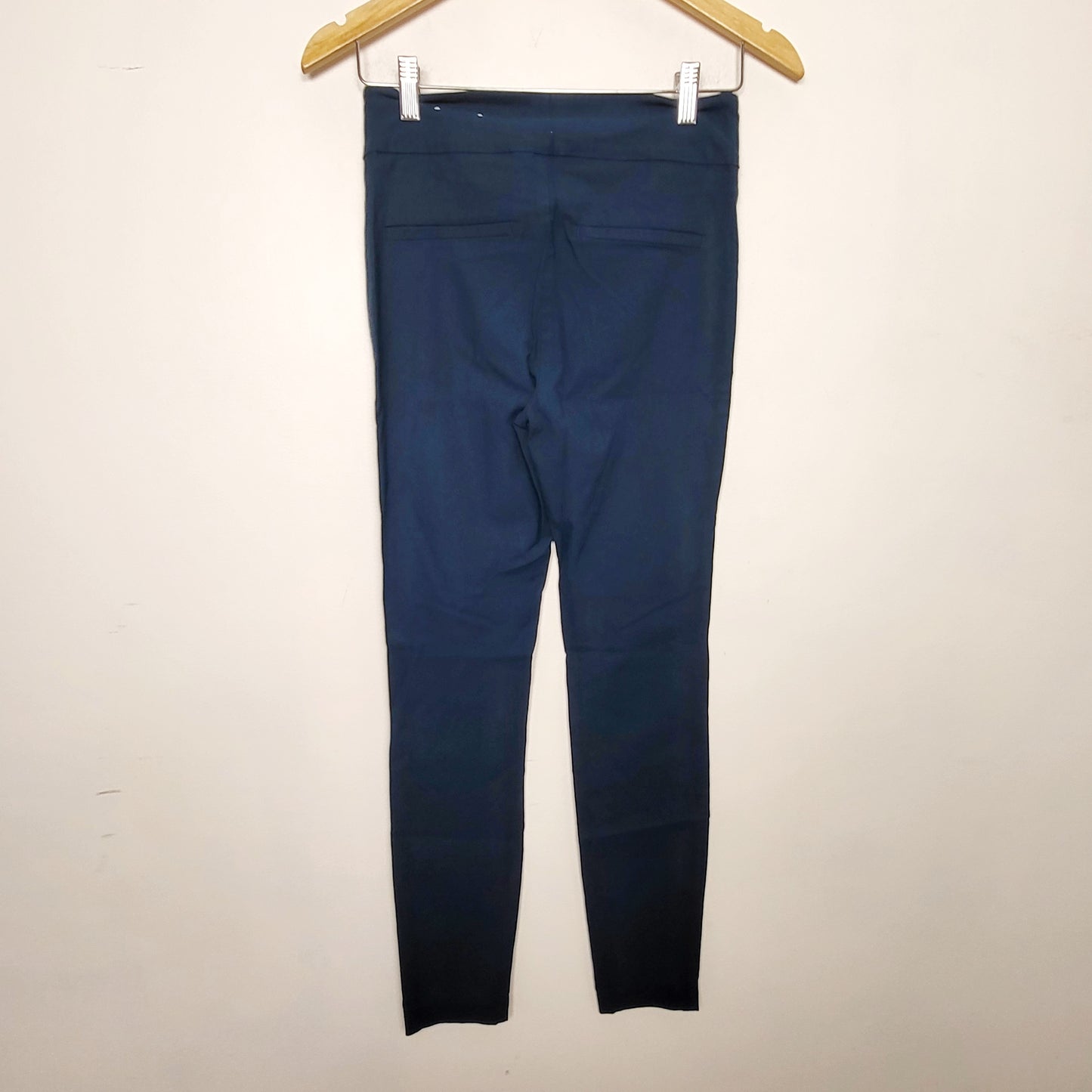 RHW - Camber and Grace teal "City Legging" pants. Size medium 🍁