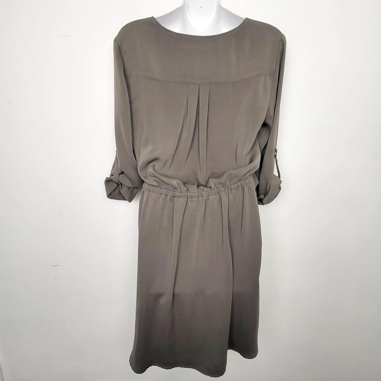 RHW1 - Dynamite khaki green cinch waist dress. Size medium