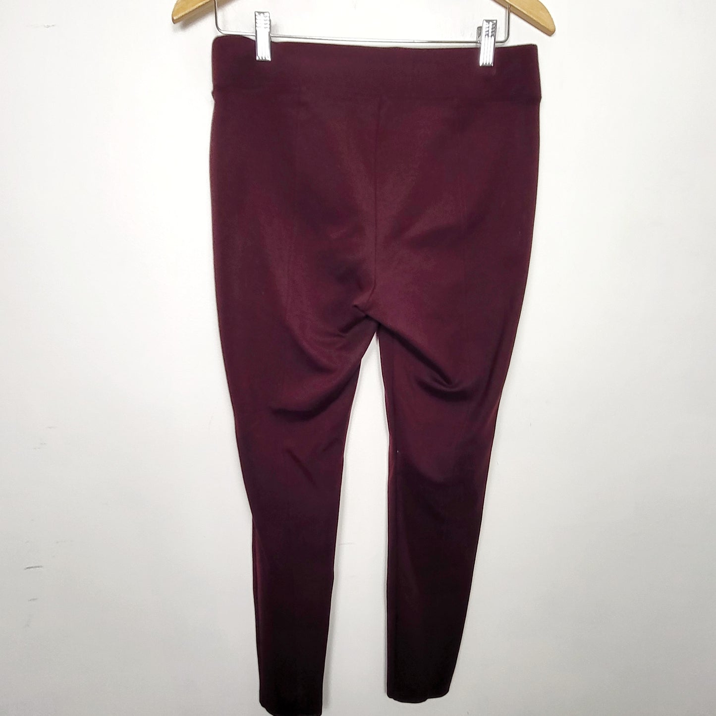 RHW - Old Navy maroon High-Waisted Stevie Ponte-Knit Pants. Size medium
