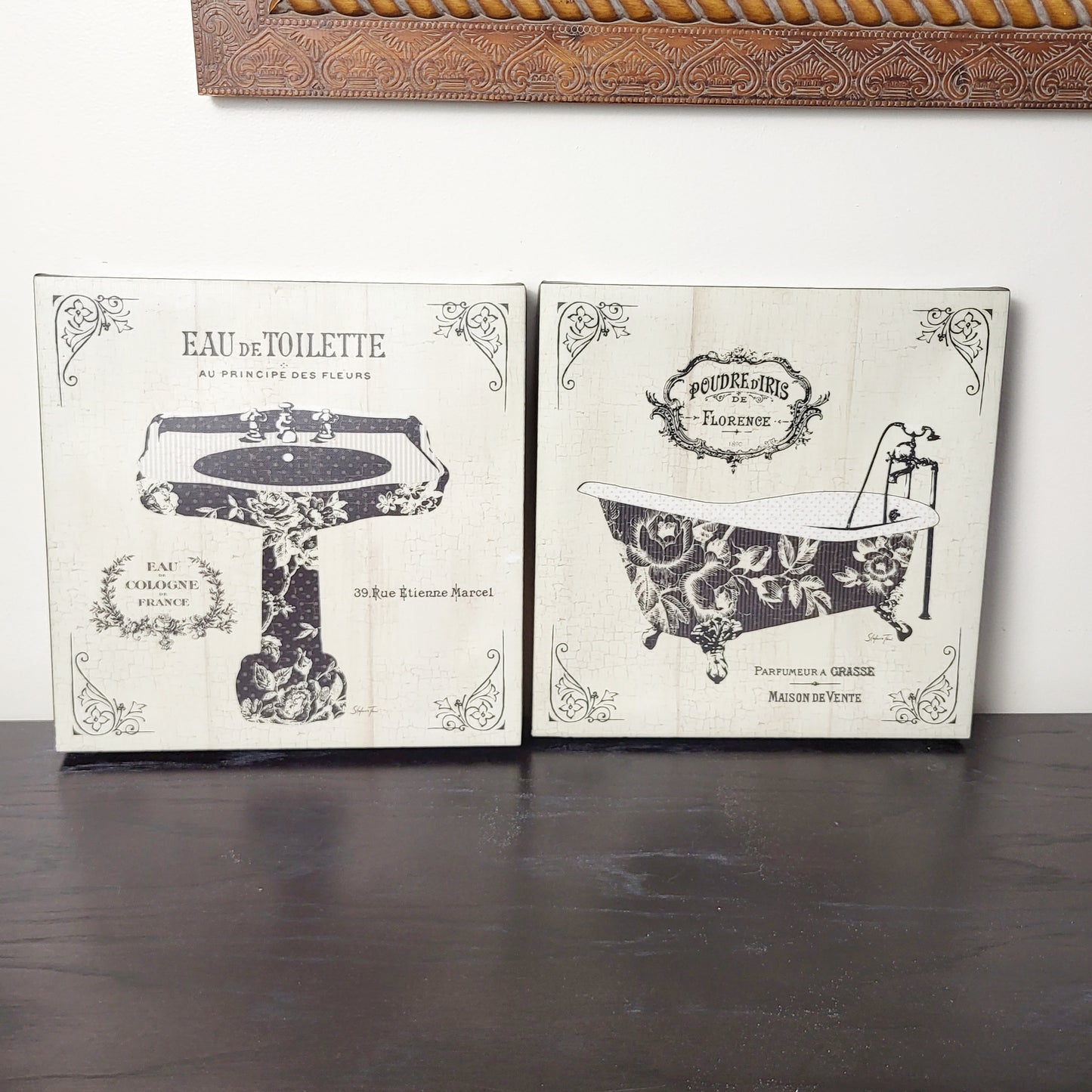 RHW1 - Pair of retro look wall hangings. LOCAL pick up or delivery only