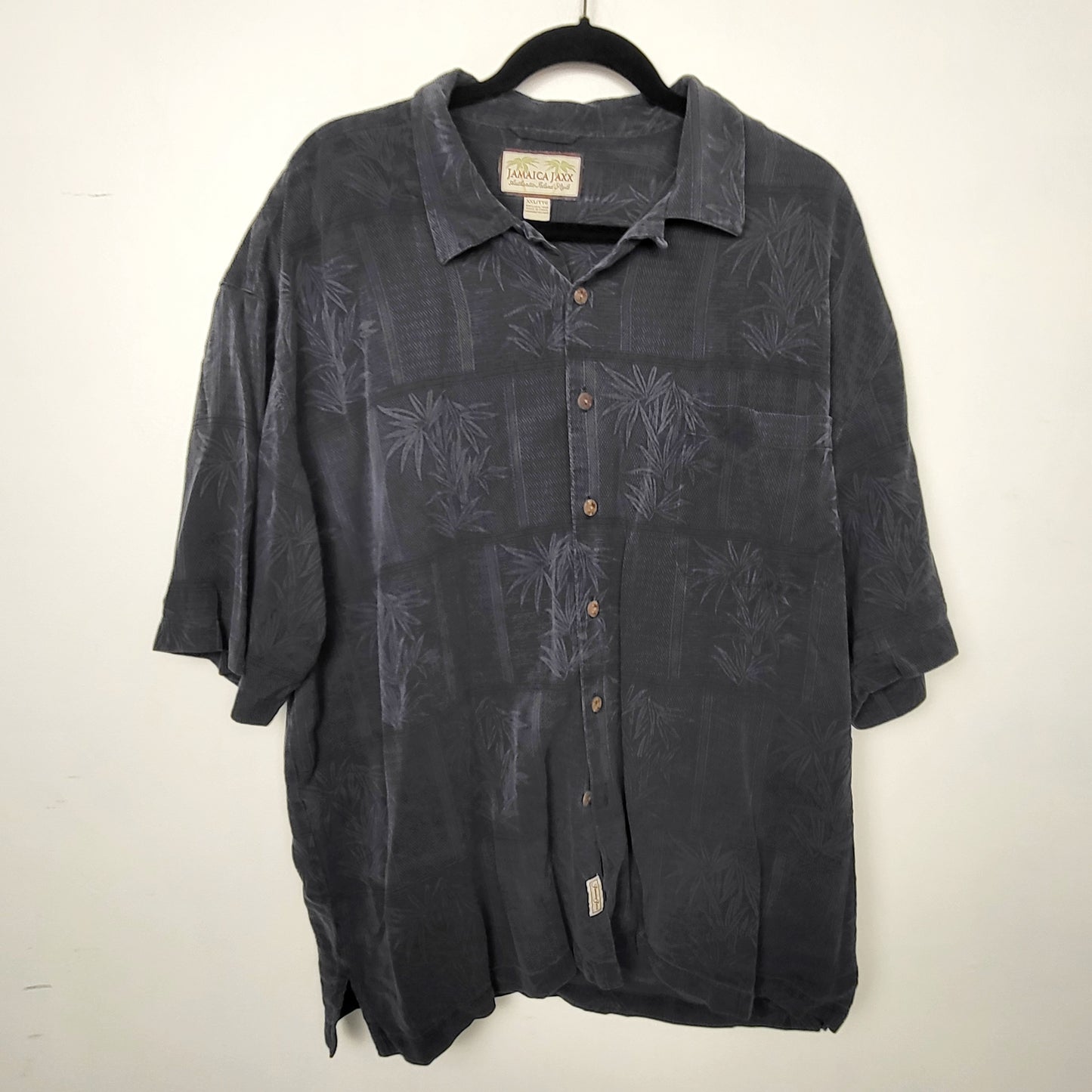 CBT1 - Jamaica Jaxx black button down 100% silk shirt with palm trees. Men's size XXL