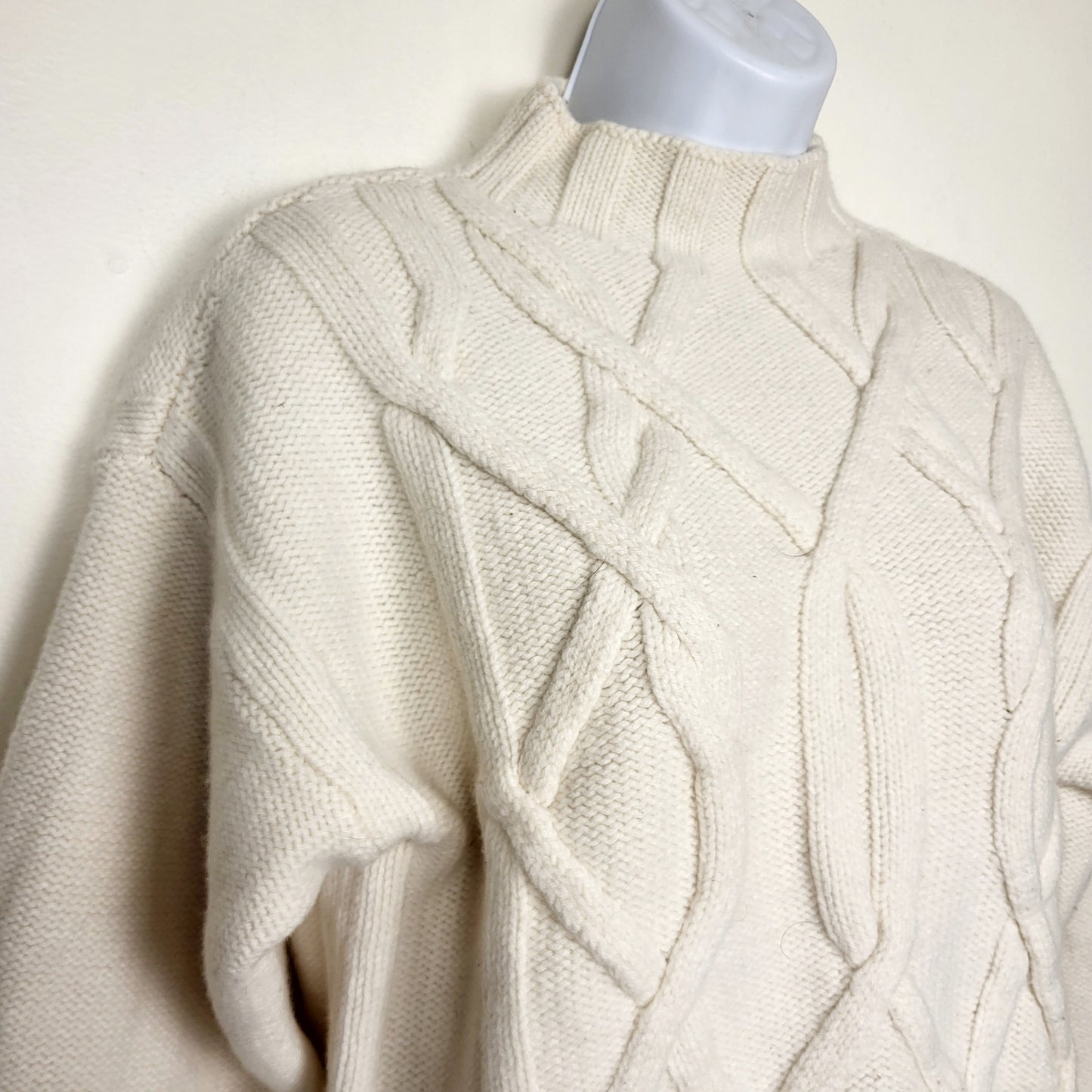 CCWD - Everlane cream coloured mock neck cable knit wool sweater. Size XL (measures smaller)