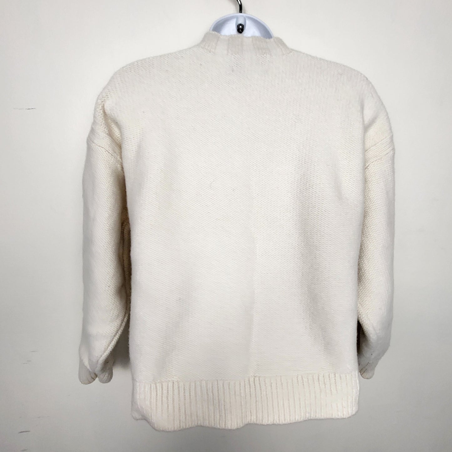 CCWD - Everlane cream coloured mock neck cable knit wool sweater. Size XL (measures smaller)