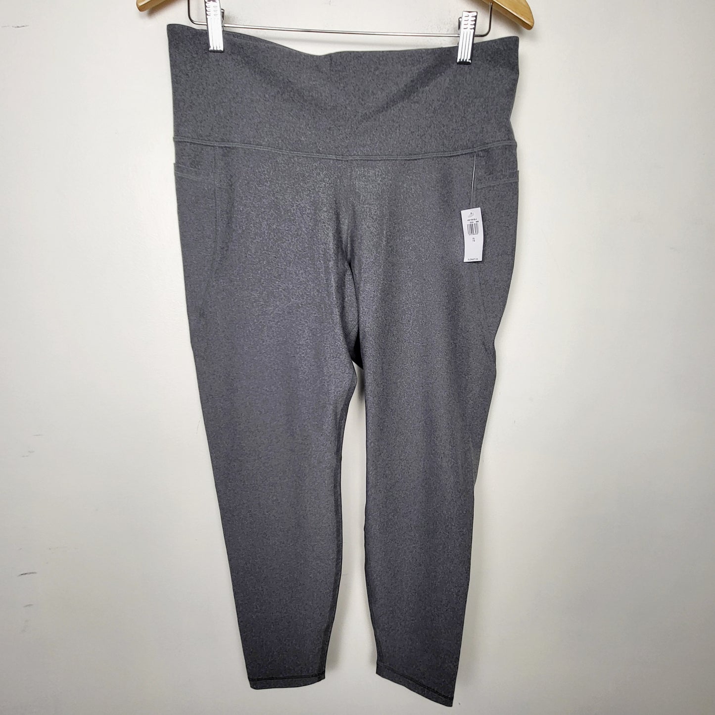 LHEP1 - NEW - Old Navy grey high rise 7/8 ankle Powersoft leggings. Size XL