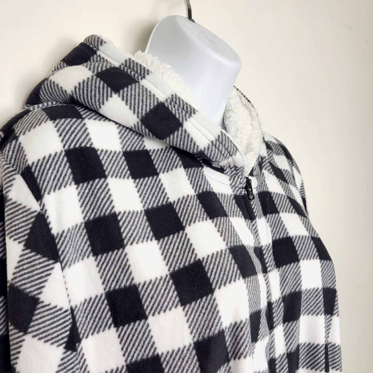 MBRS - NEW - Children's Place black and white checked hooded fleece onesie. Adult size large