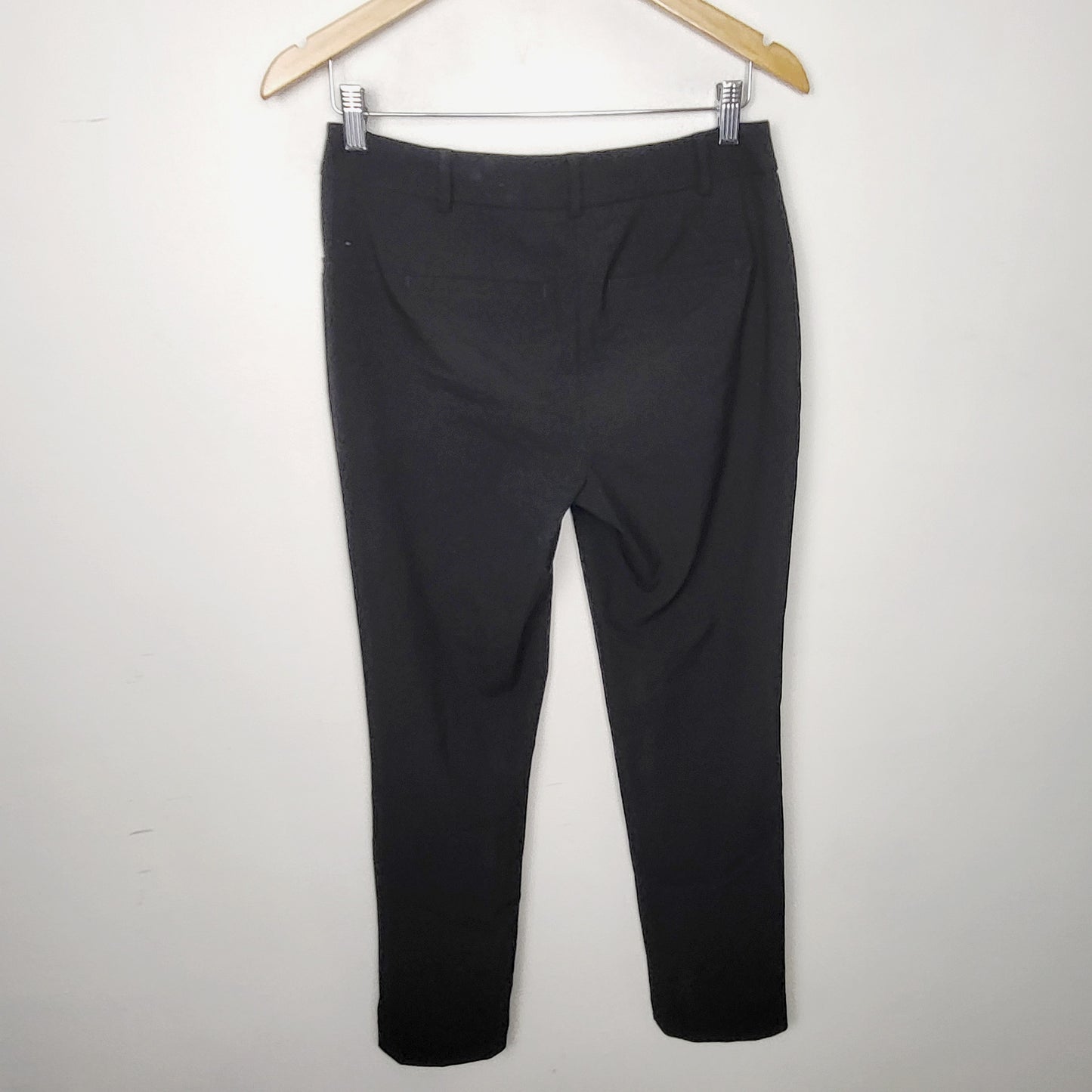 MBRS - Reitmans black "New Classic" dress pants. Size 6 regular