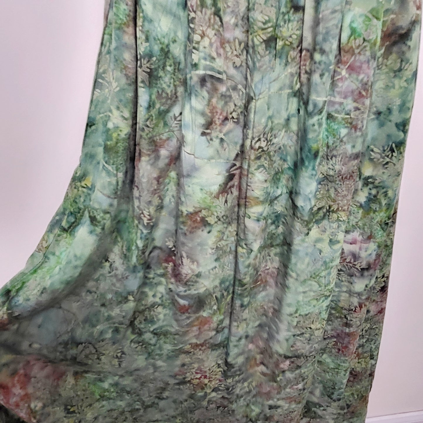 JUDR1 - Papa green fauna patterned smocked sleeveless rayon dress. Size small