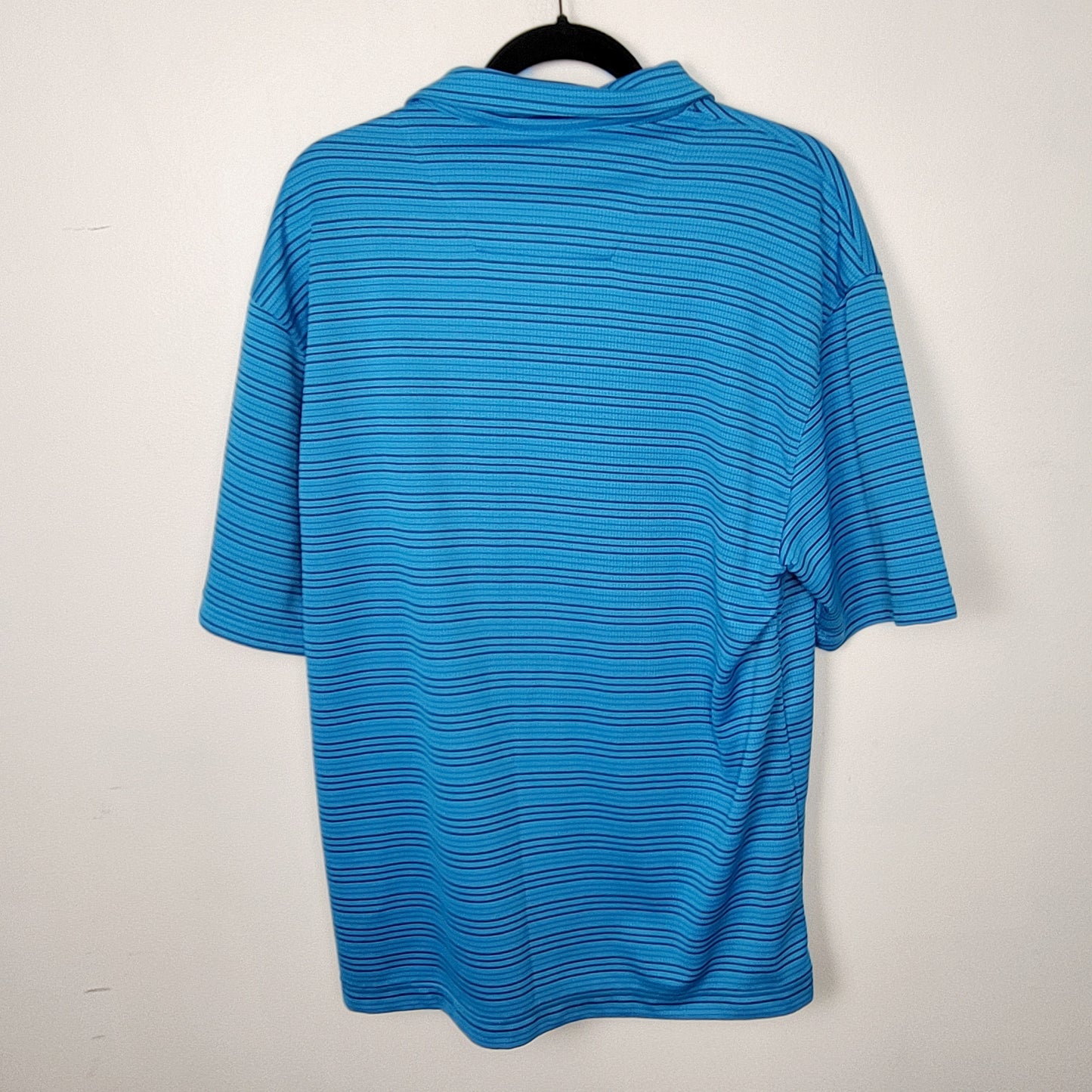 JUDR1 - Nike blue striped rib knit golf shirt. Men's size large