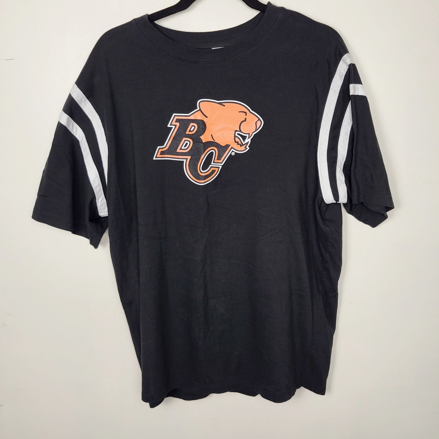 JUDR1 - Black BC Lions t-shirt. Men's size large