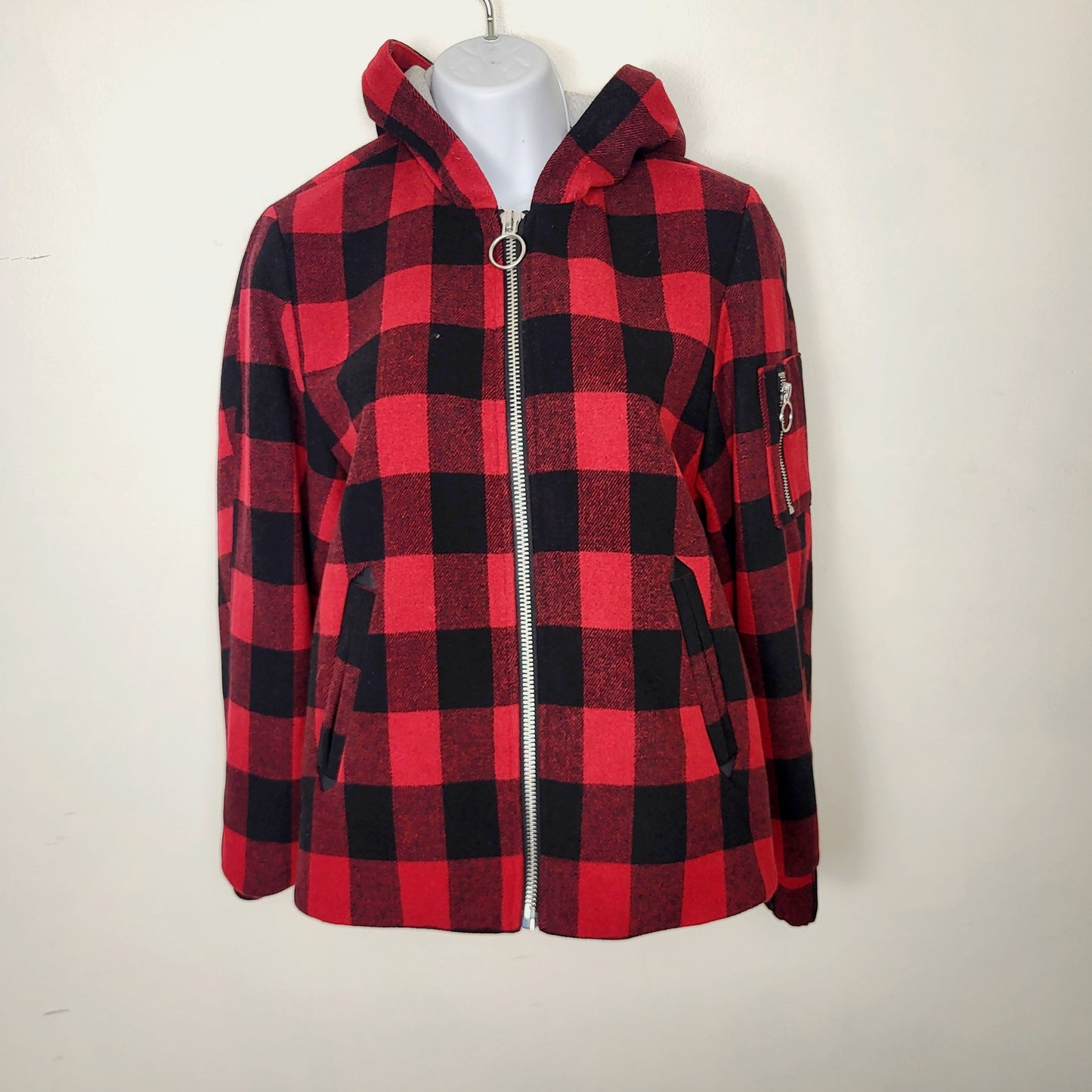 H and M buffalo plaid zip up hooded flannel jacket. Size 2 (XS)