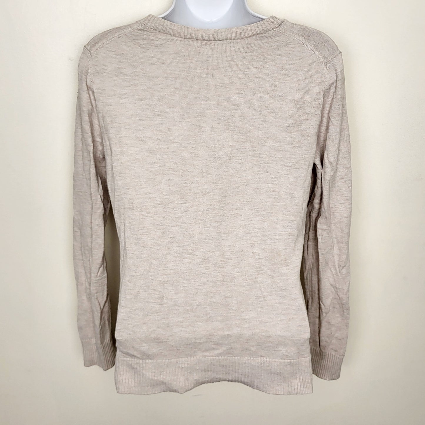 CBRD1 - Gap oatmeal coloured lightweight cardigan sweater. Size small