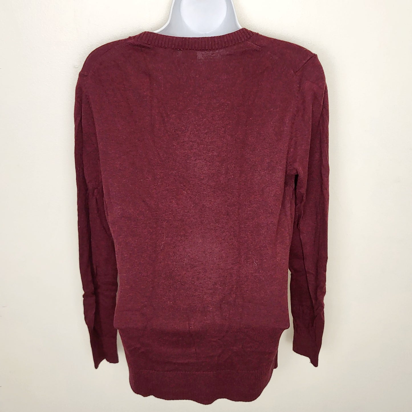 CBRD1 - Gap burgundy lightweight cardigan sweater. Size small