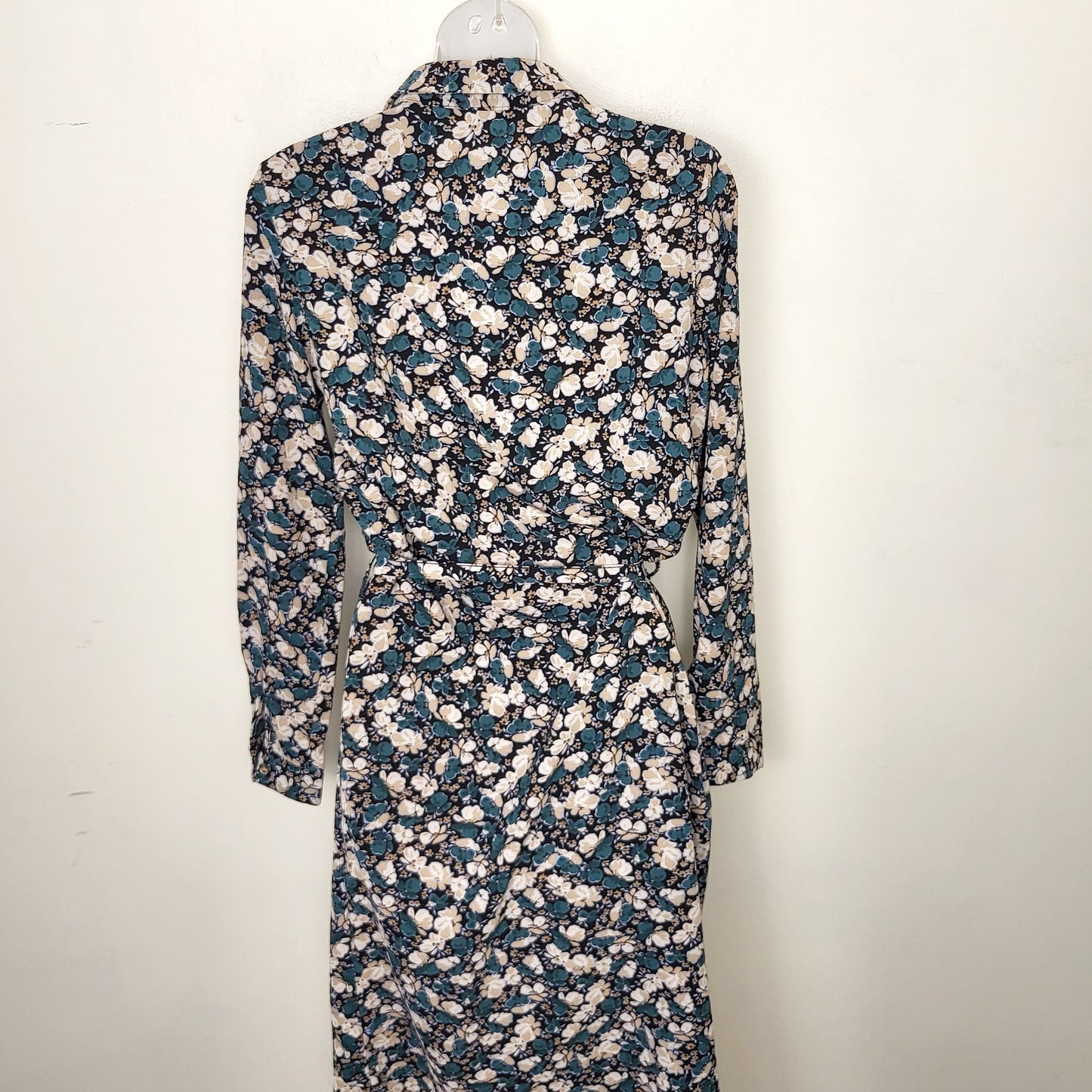 CSEB2 - Vero Moda floral print dress. Size small