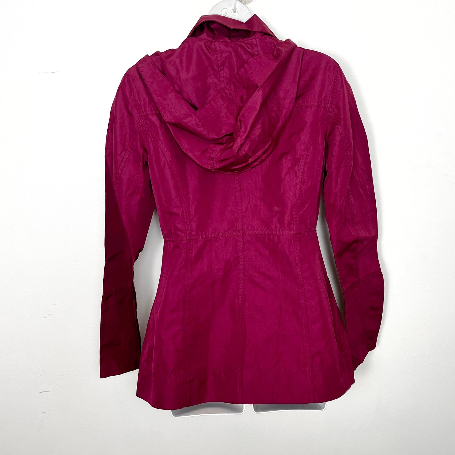 KMRY1 - Hurley pinky-red water resistant trecnh coat. Size small