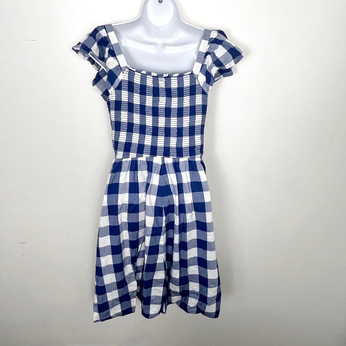 NOFF1 - Old Navy blue checked smocked short sleeve dress. Size medium TALL
