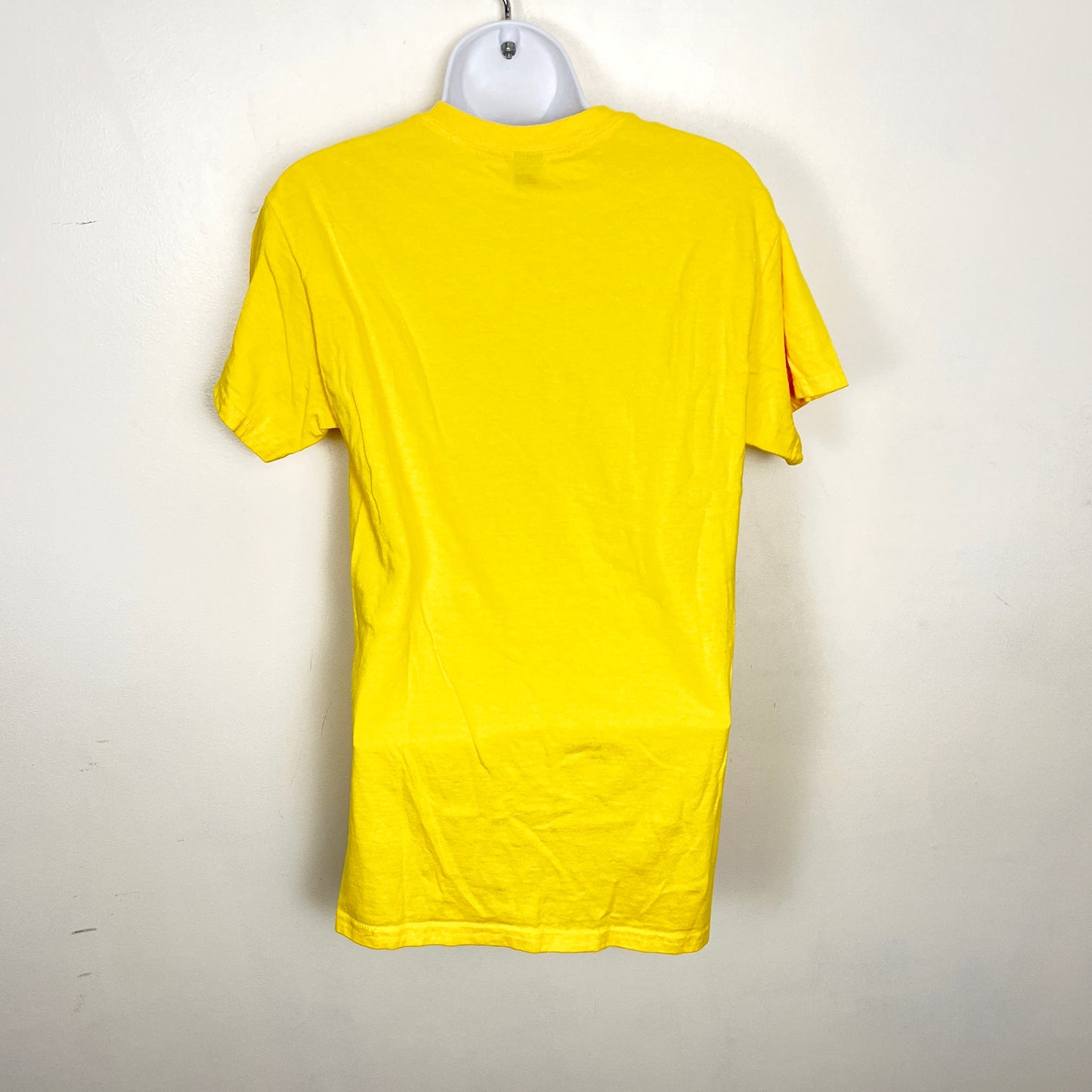 MBRS2 - Gildan solid yellow t-shirt. Unisex size small