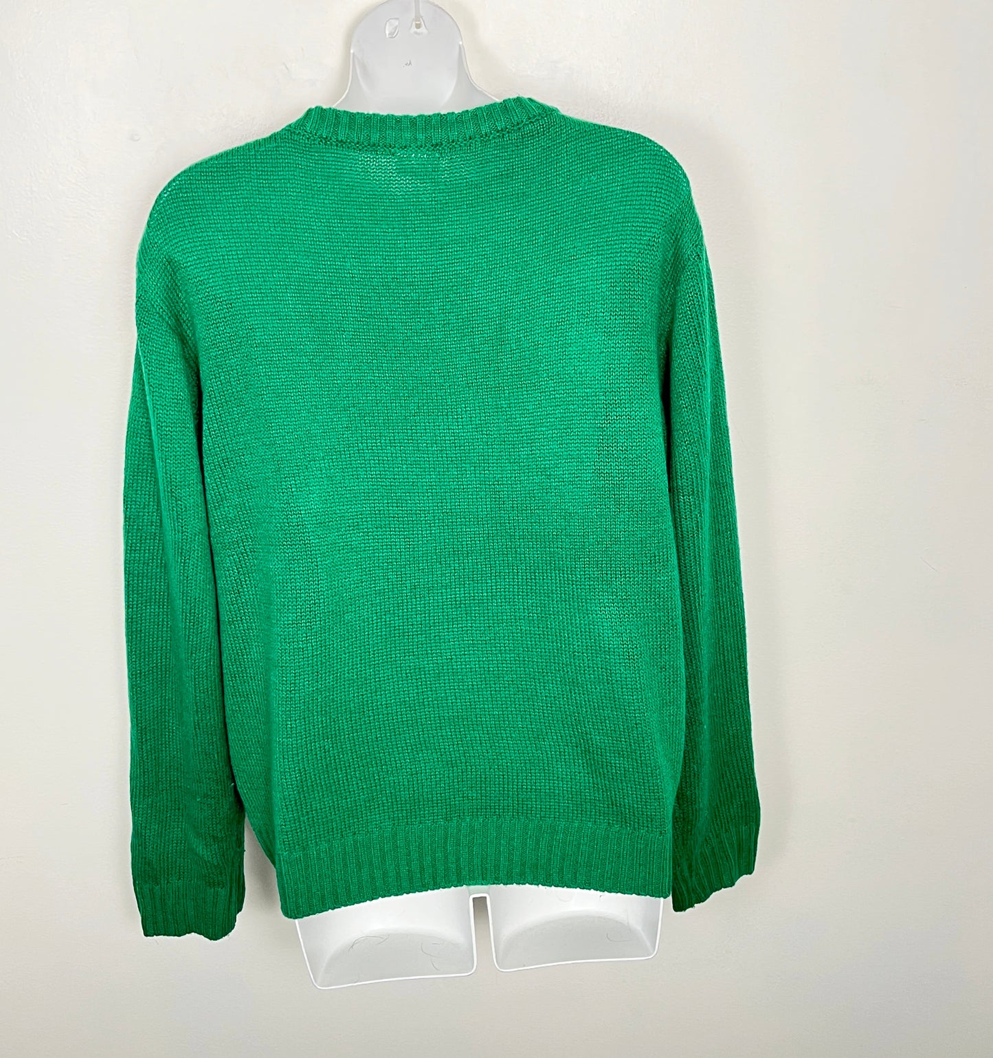 MBRS2 - Merry Christmas sweater. Size medium