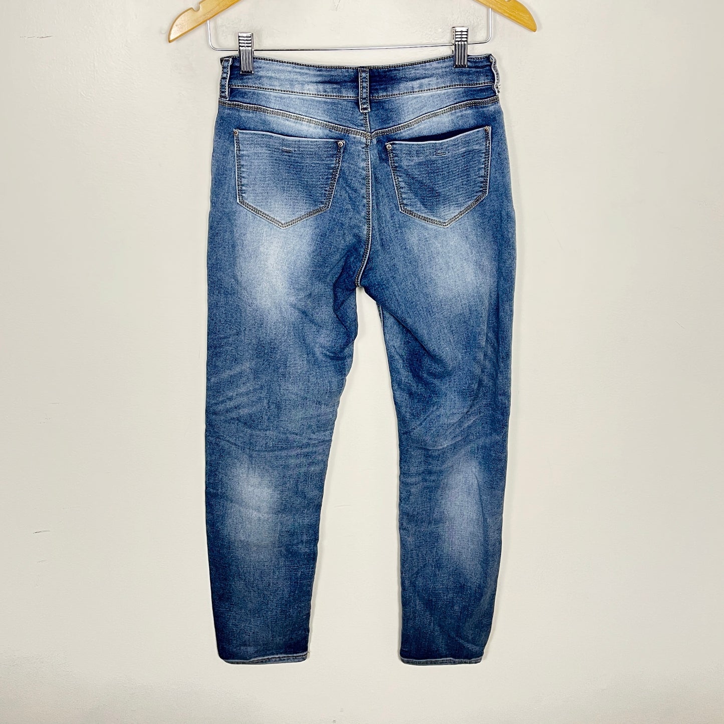 KMRY2 - Buffalo David Bitton distressed "Mellow" mid-rise boyfriend jeans. Size 25