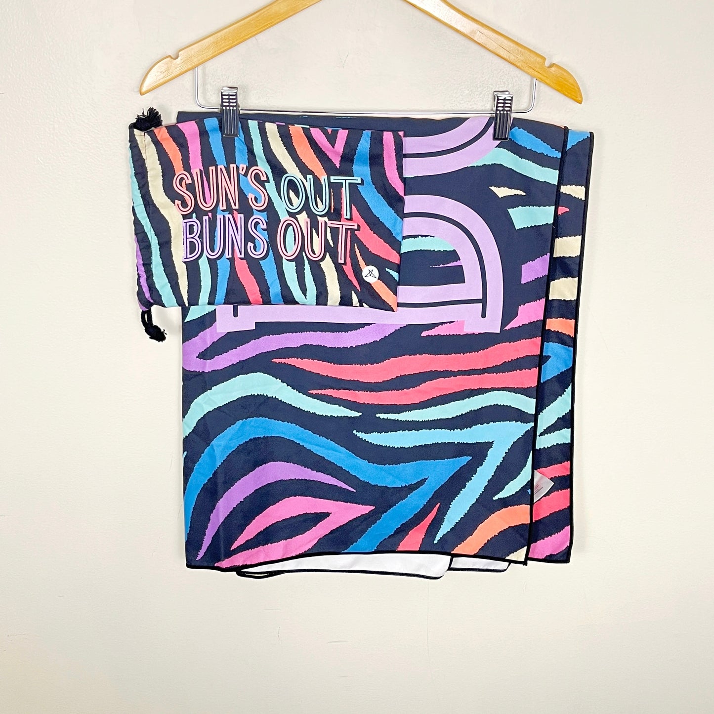 CBURD - Sweetlegs "Sun's Out Bun's Out" beach towel with carry bag