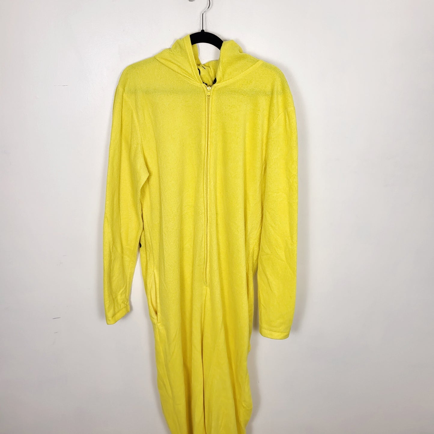 JECH1 - Pokemon Pikachu hooded fleece onesie. Size XL