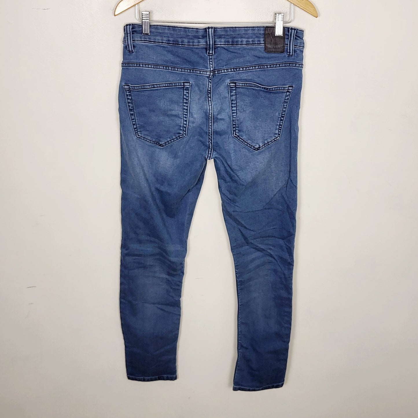 JECH1 - Only and Sons "Loom" slmit straight men's jeans. Size 33