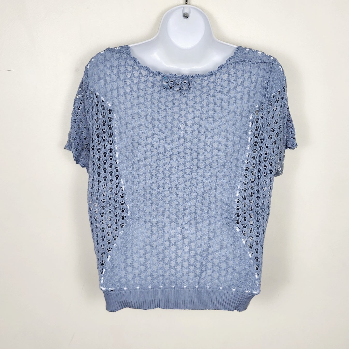 JECH1 - Requirements blue open knit lightweight cardigan sweater. Sizes like a medium \ Large