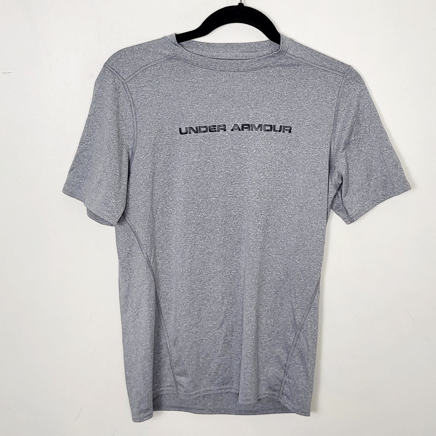 CFTZ - Under Armour grey fitted heatgear t-shirt. Size medium