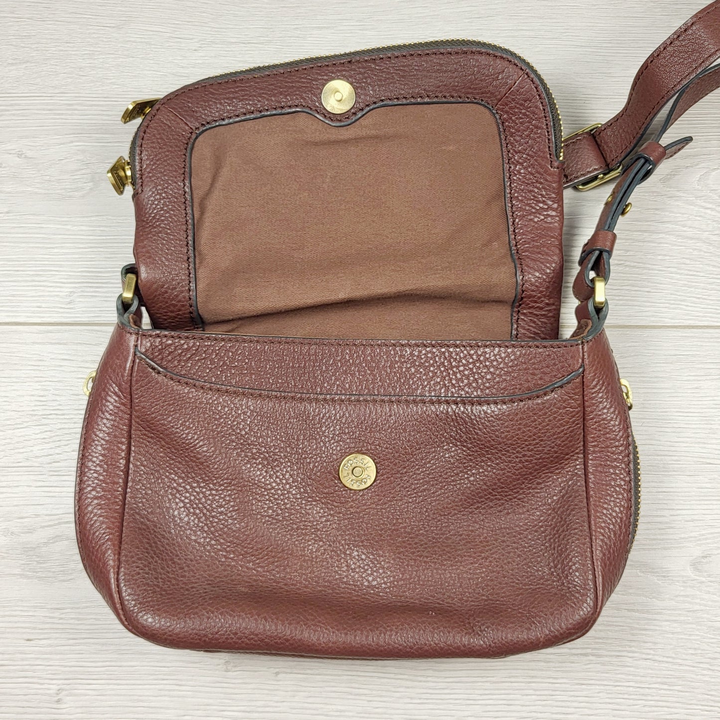 CFTZ2 - Fossil brown leather Preston small flap crossbody bag