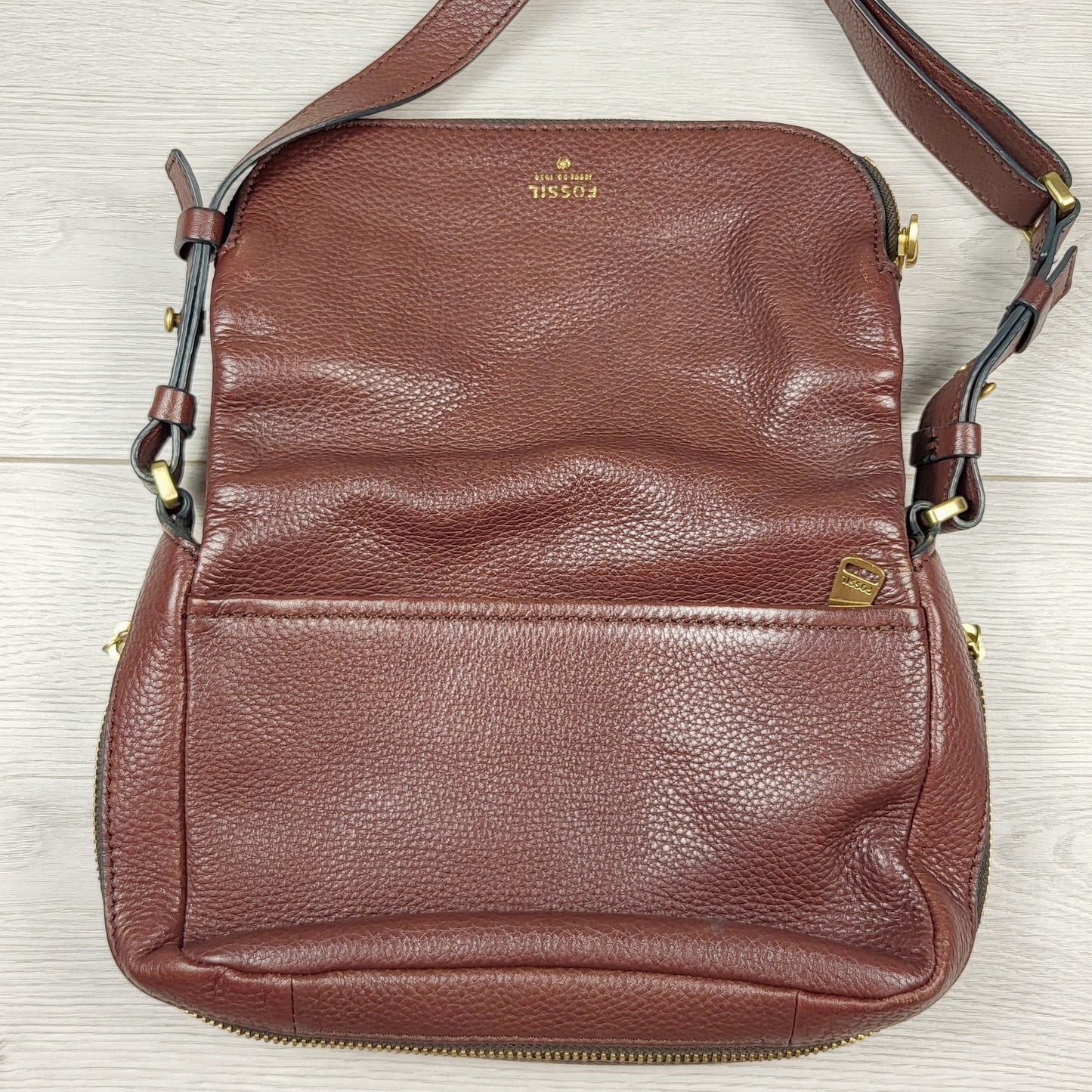 CFTZ2 - Fossil brown leather Preston small flap crossbody bag