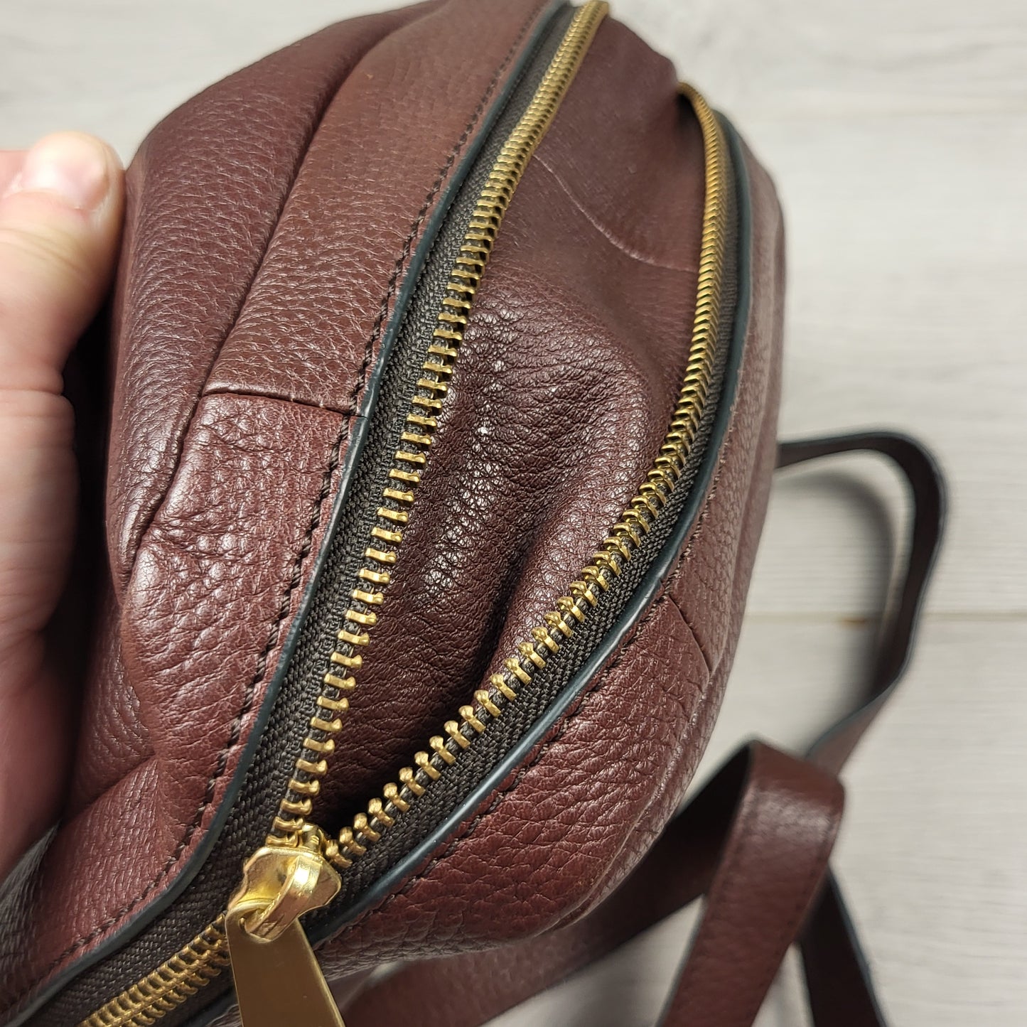 CFTZ2 - Fossil brown leather Preston small flap crossbody bag
