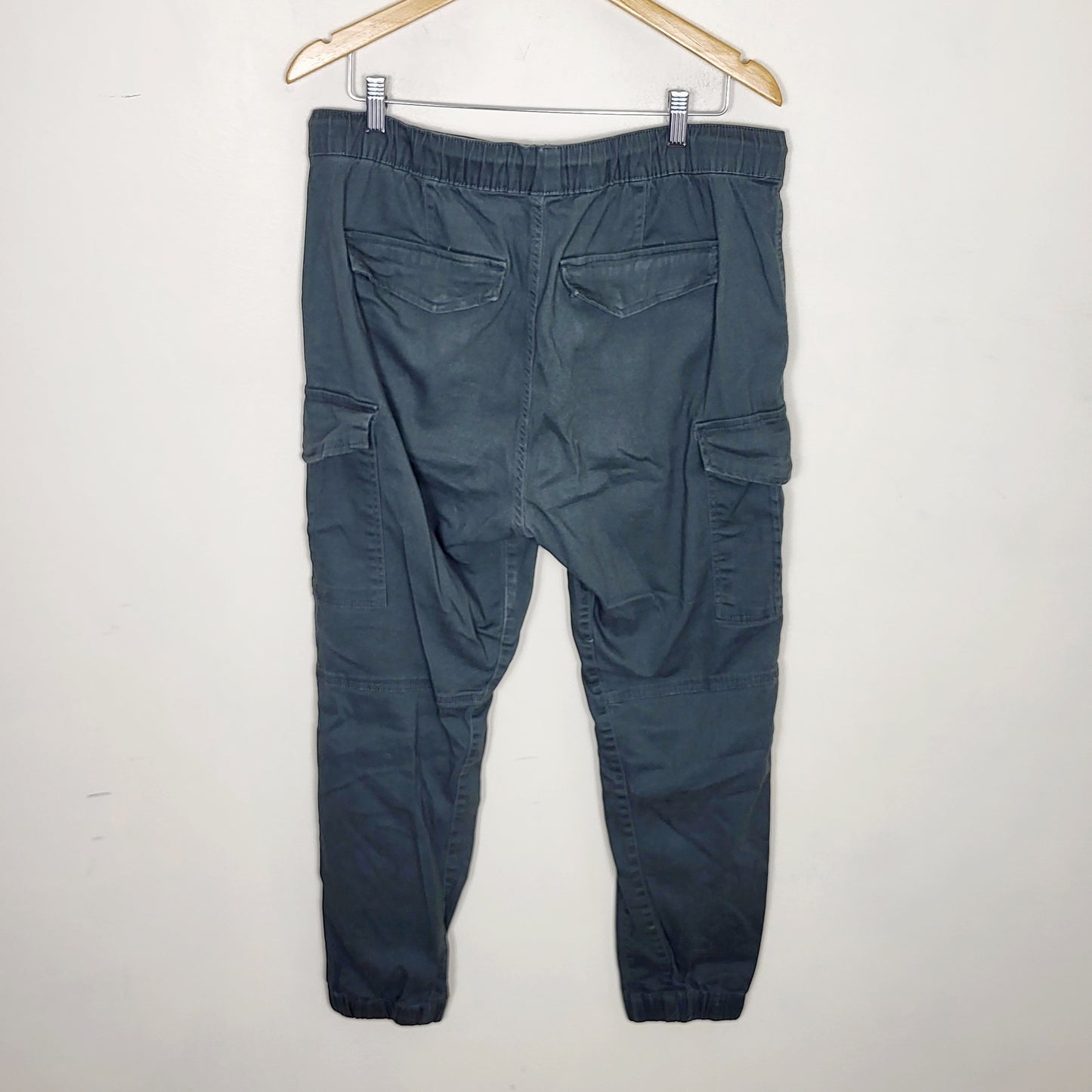 NOFF2 - Arsenic dark grey twill cargo jogger pant. Size large
