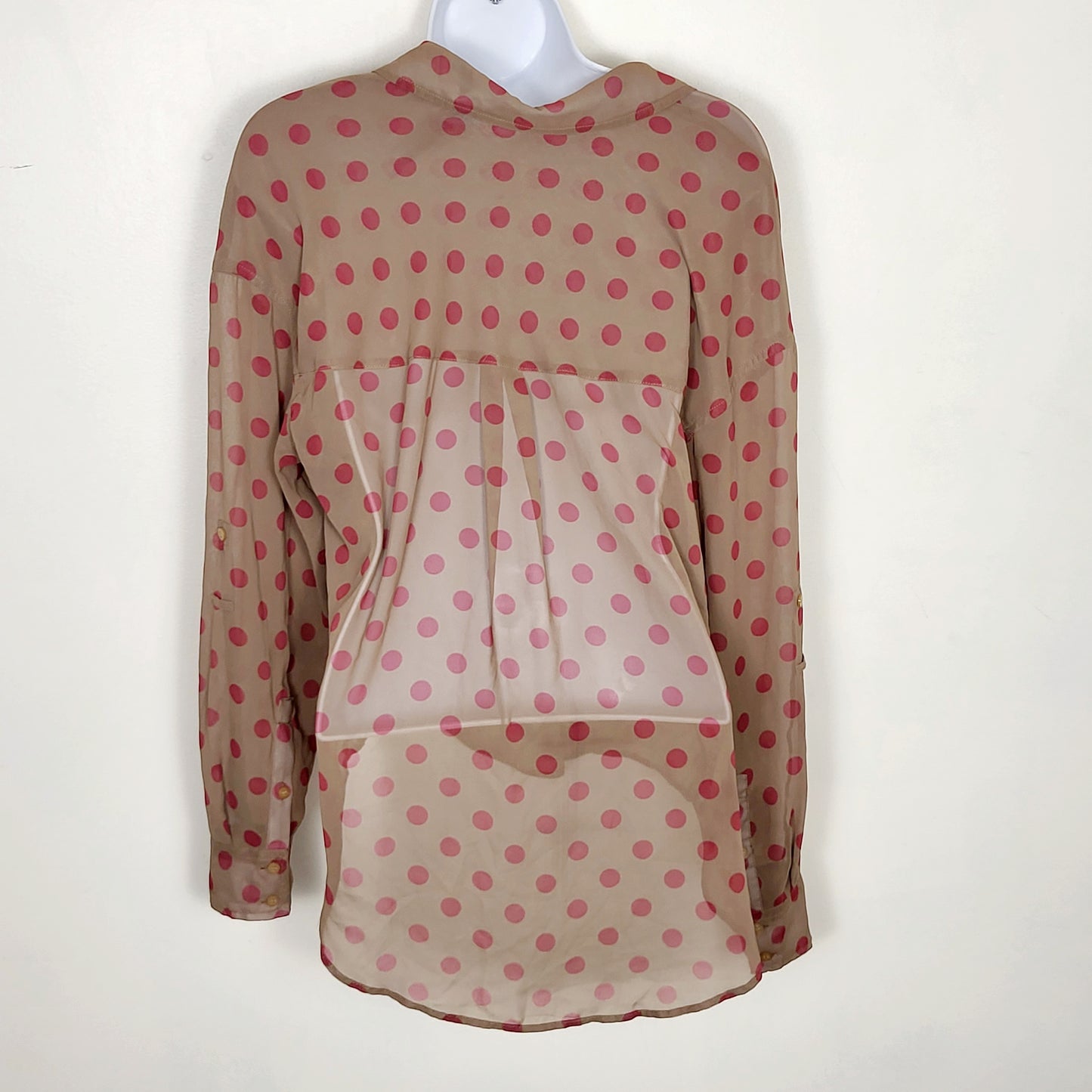 CKLB1 - Free People Polka Dot ‘Easy Rider" button down blouse. Size XS