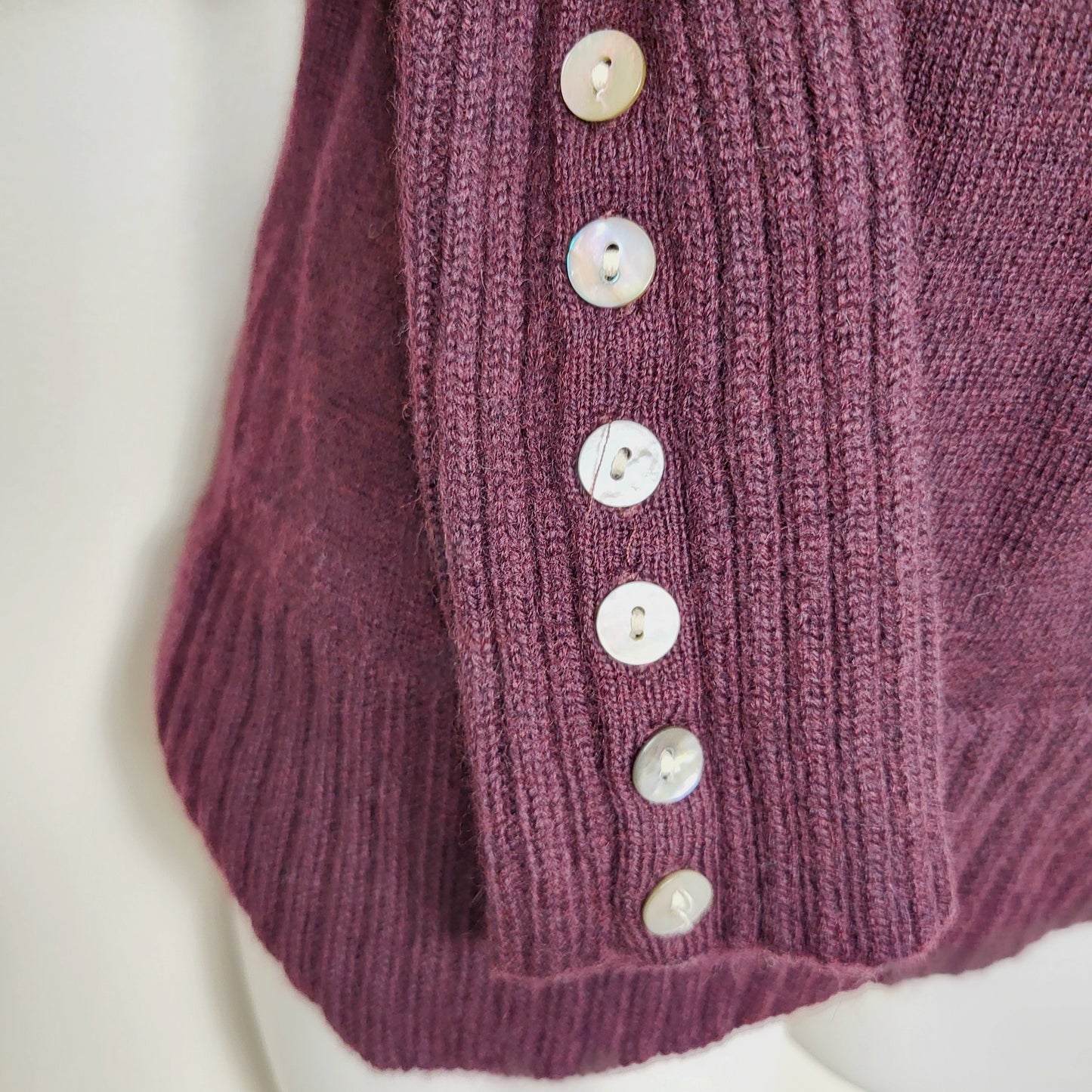 AMLE - Kenar 100% Merino wool cowl neck sweater. Size small