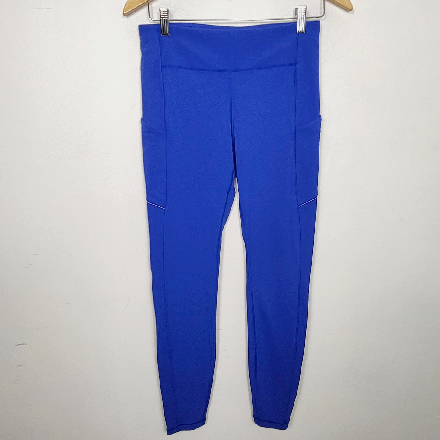 BBIN1 - Lululemon Speed Up Tights in Jet Stream blue. Size 8
