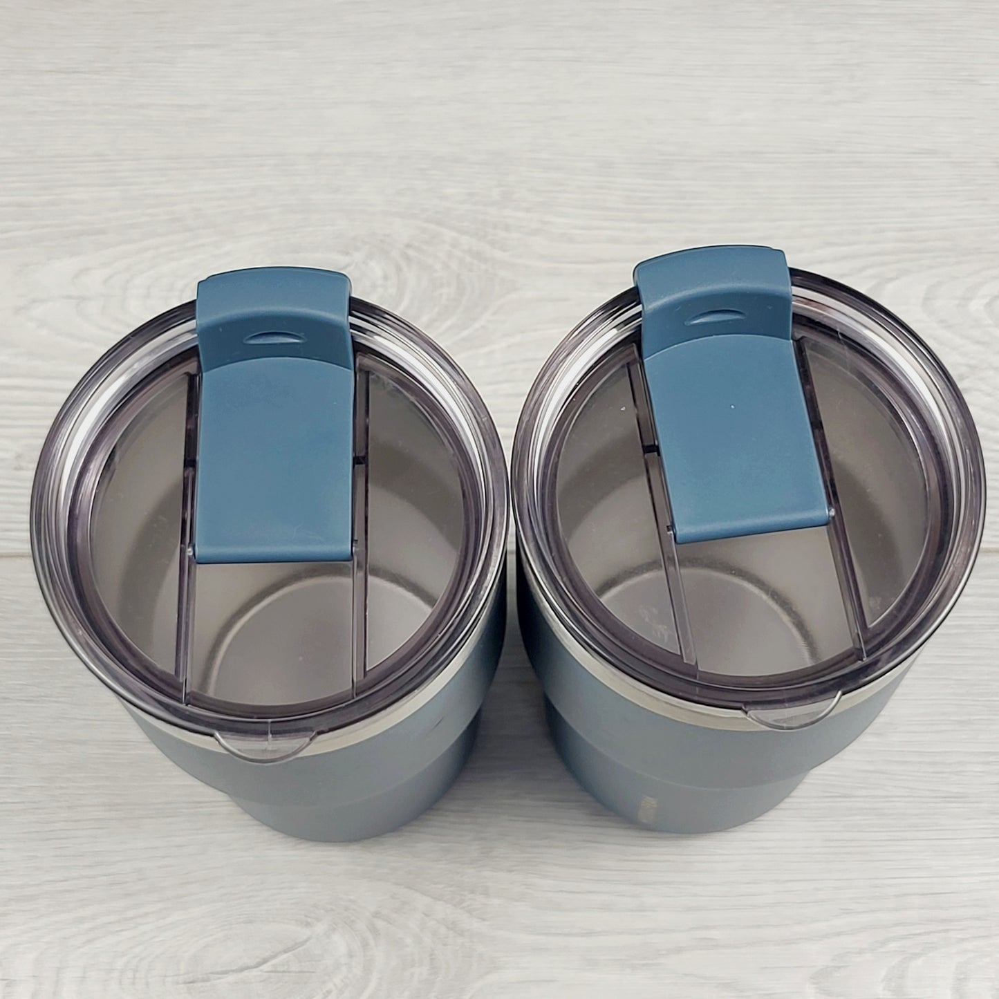 BBIN - Hydrapeak blue stainless steel 30 oz tumblers. Price is per piece