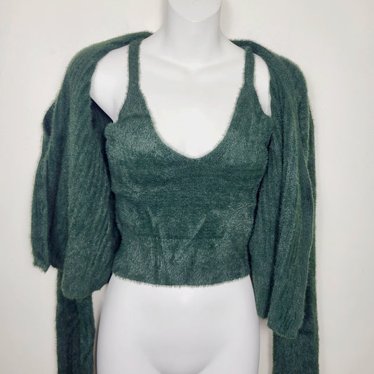 JKZ1 - Love Tree green fuzzy cropped 2pc cardigan set. Size medium