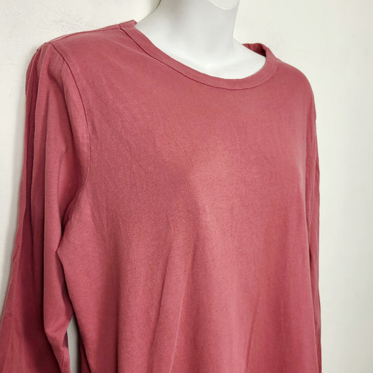 COWN1 - Old Navy salmon pink "Everywear" long sleeved t-shirt. Size large